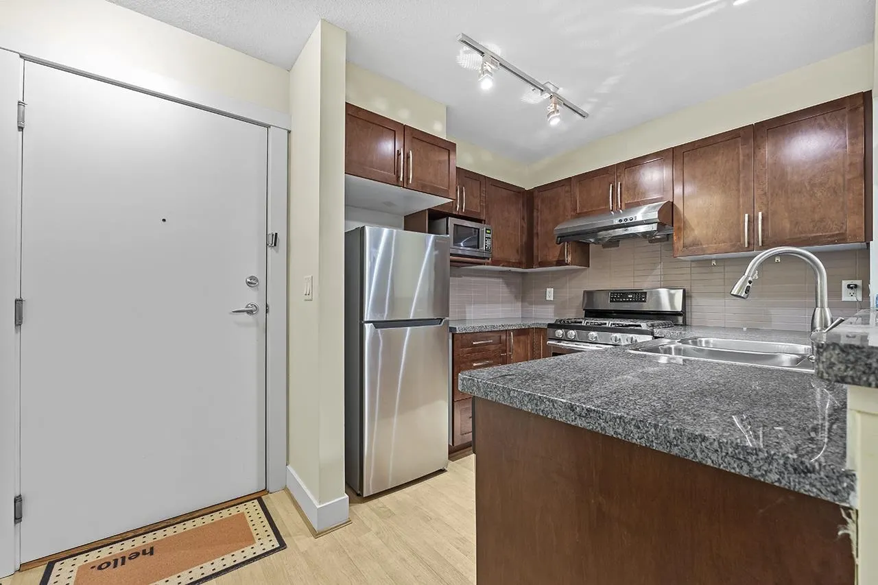 308 5740 Toronto Road