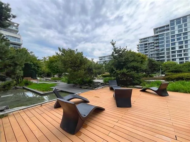 1008 3300 Ketcheson Road