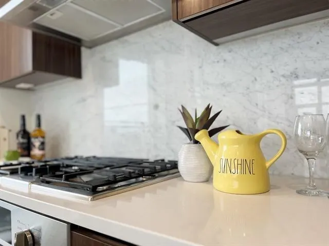 1008 3300 Ketcheson Road