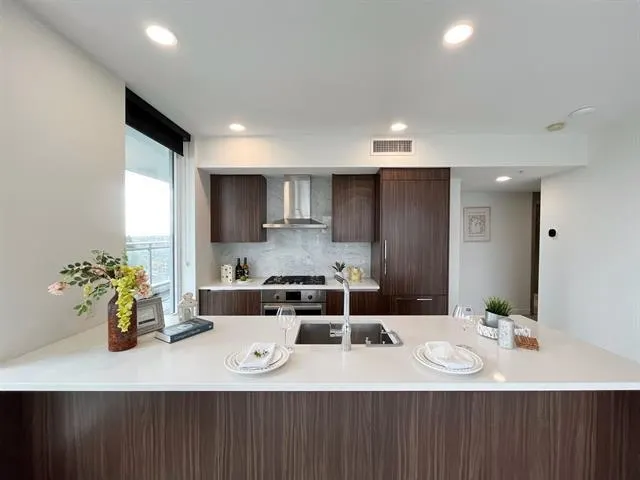 1008 3300 Ketcheson Road