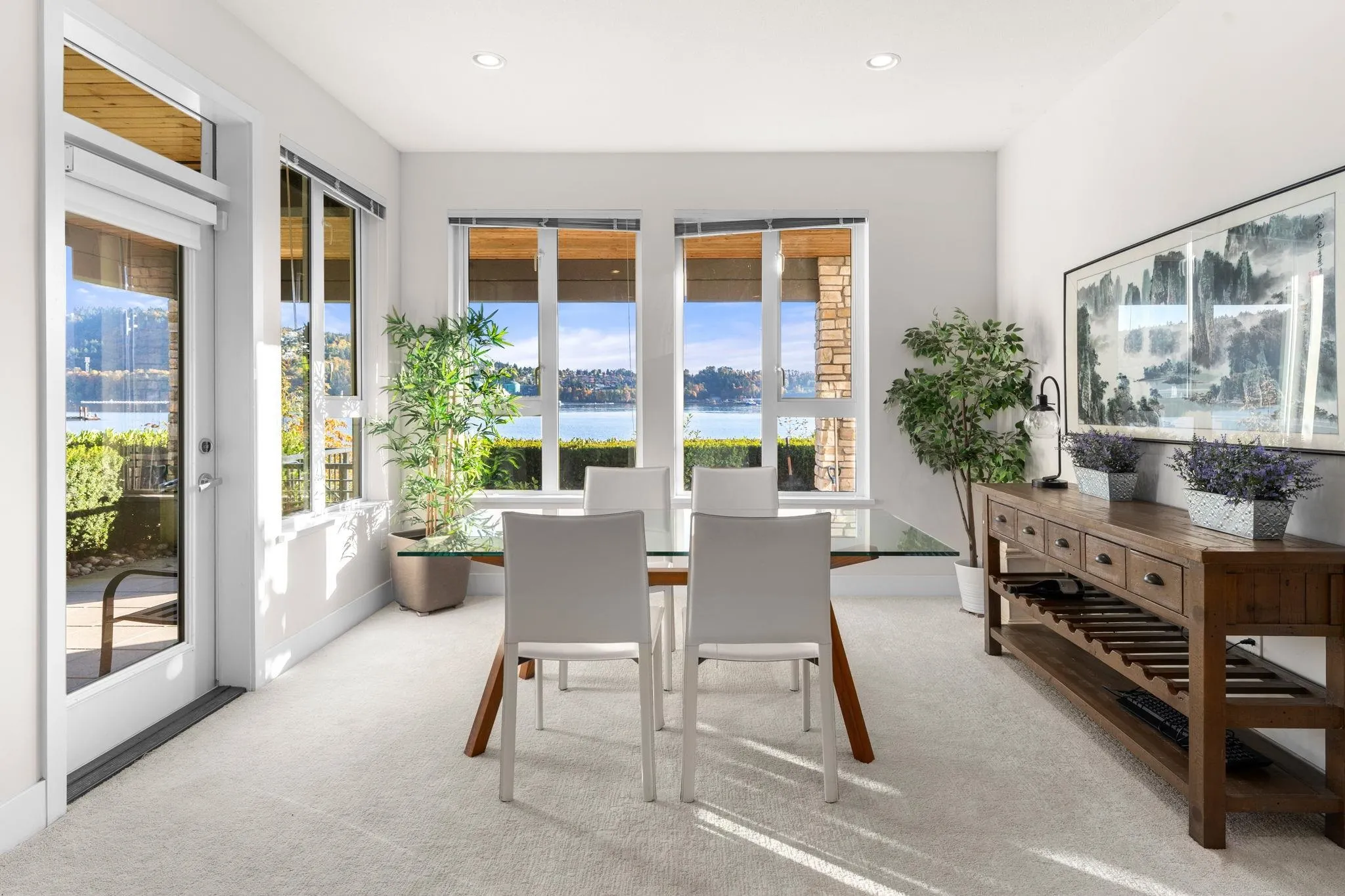 3887 Cates Landing Way