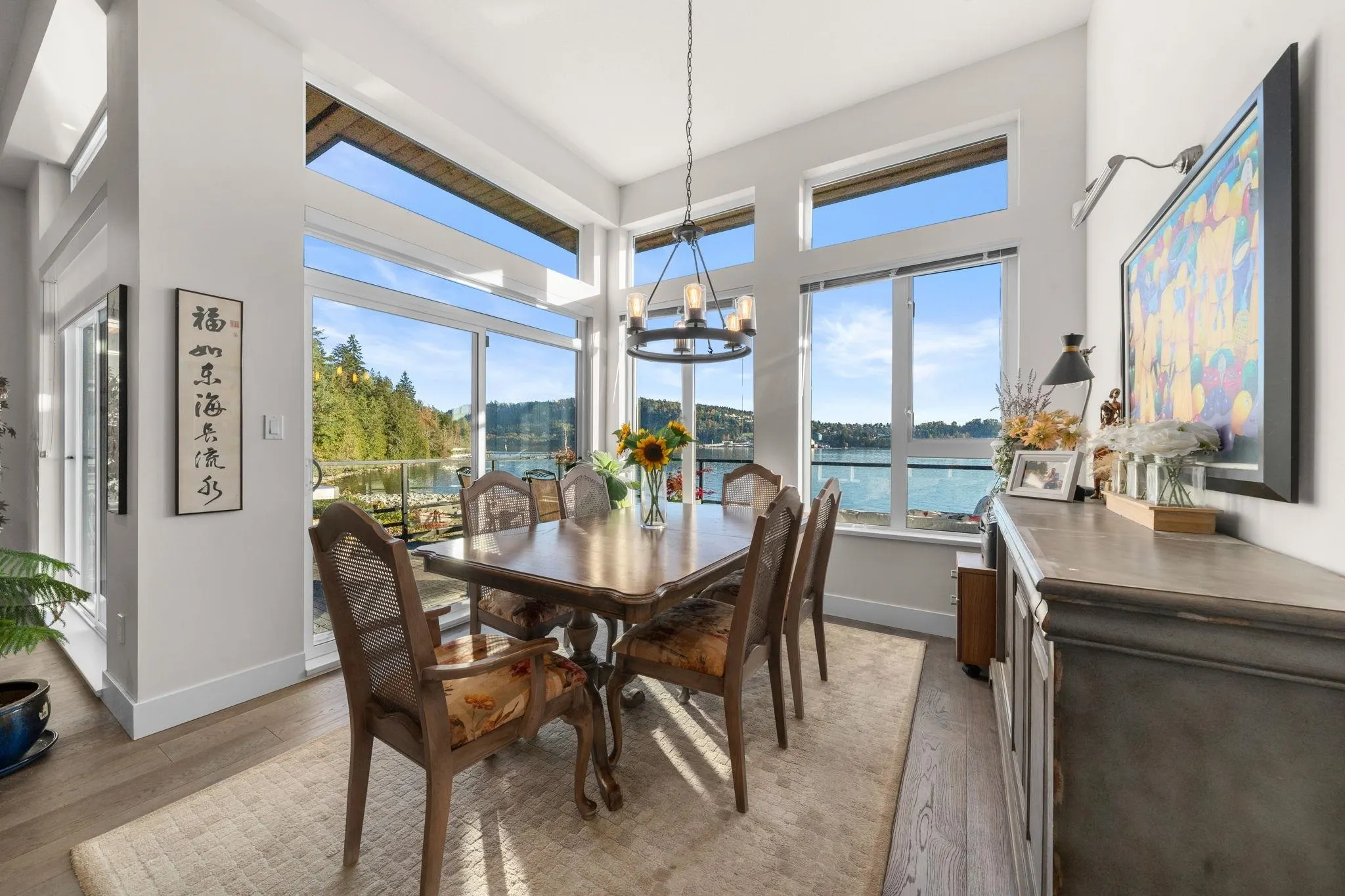 3887 Cates Landing Way