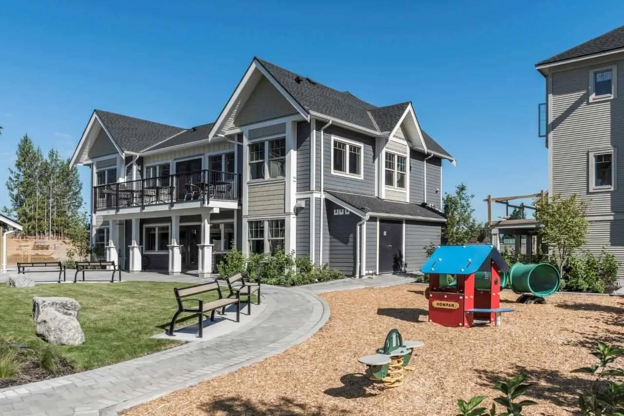 13 2796 Allwood Street