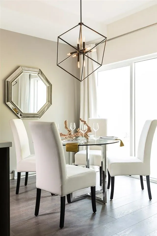 13 2796 Allwood Street