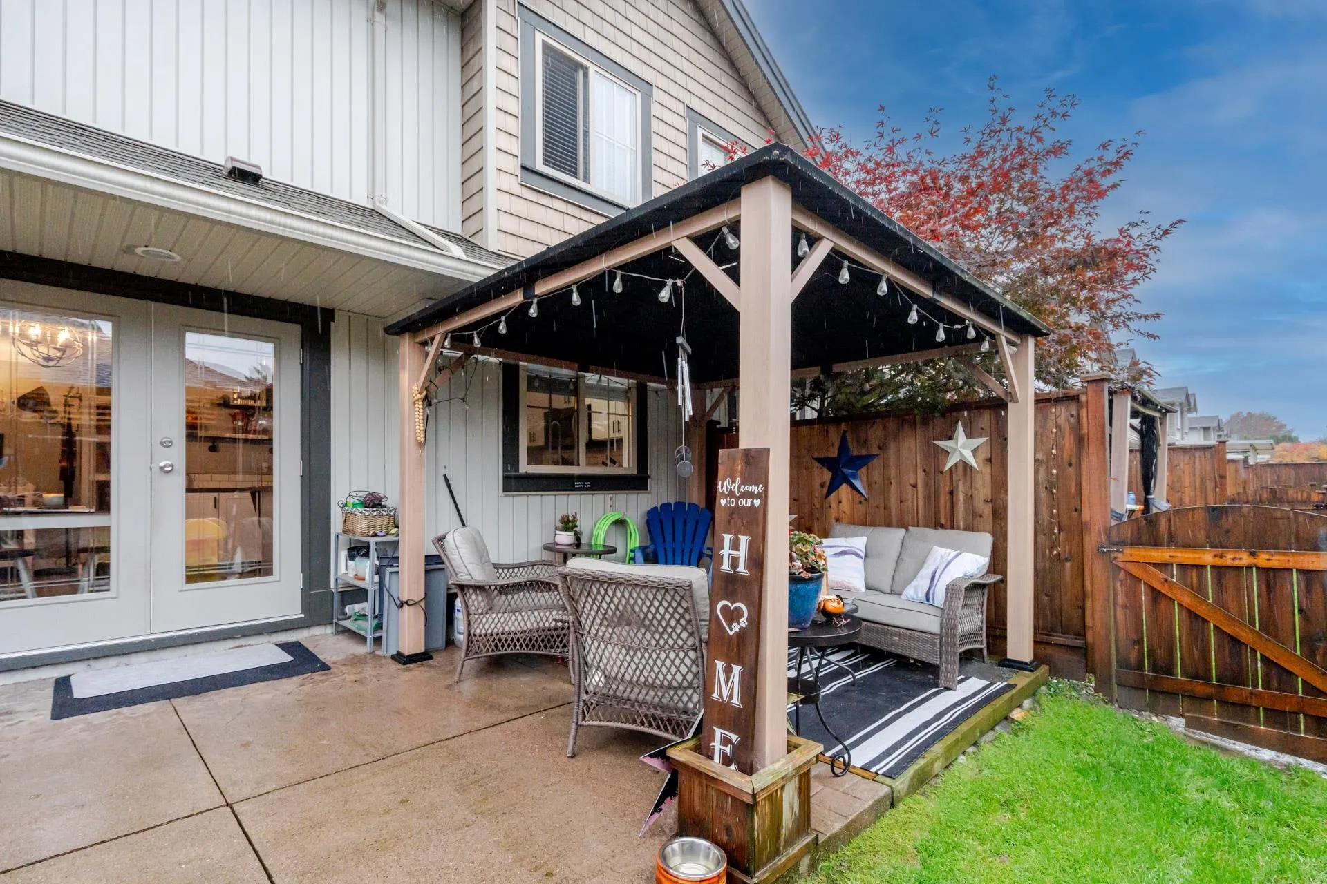 60 6449 Blackwood Lane