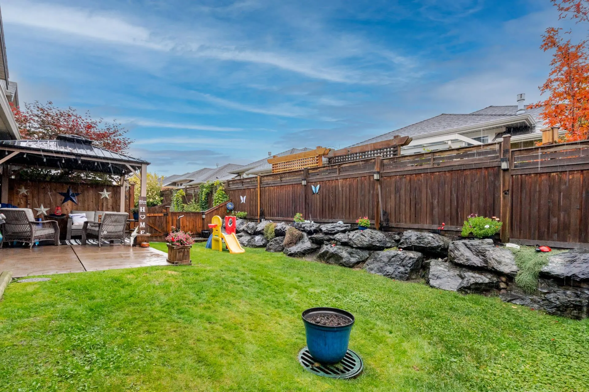 60 6449 Blackwood Lane