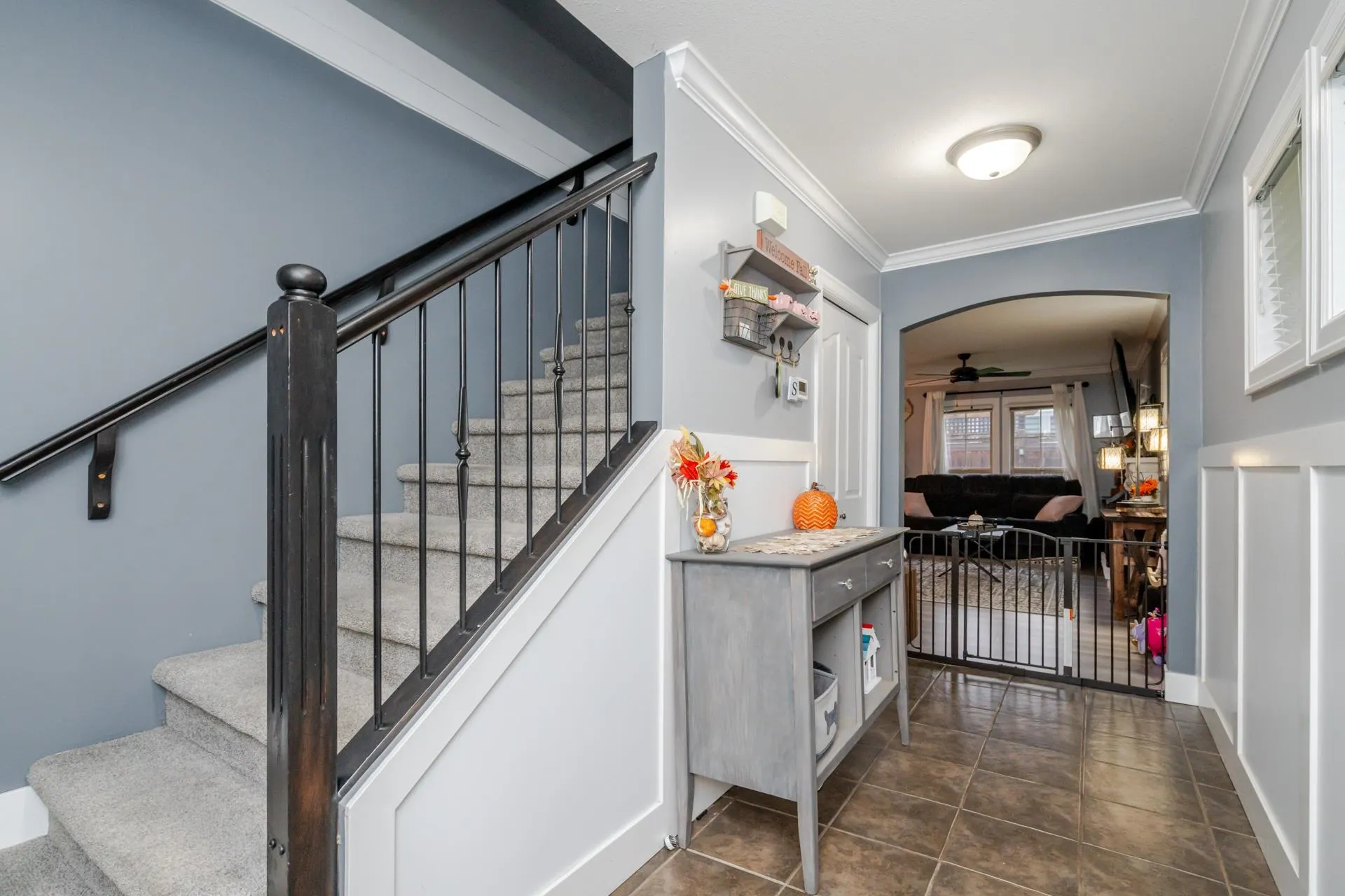 60 6449 Blackwood Lane