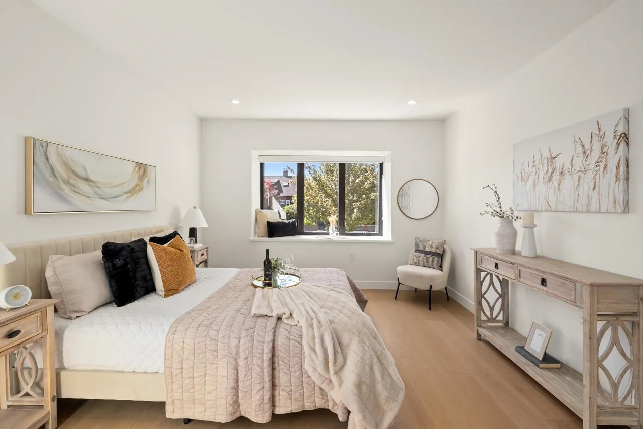 1 2247 Parker Street