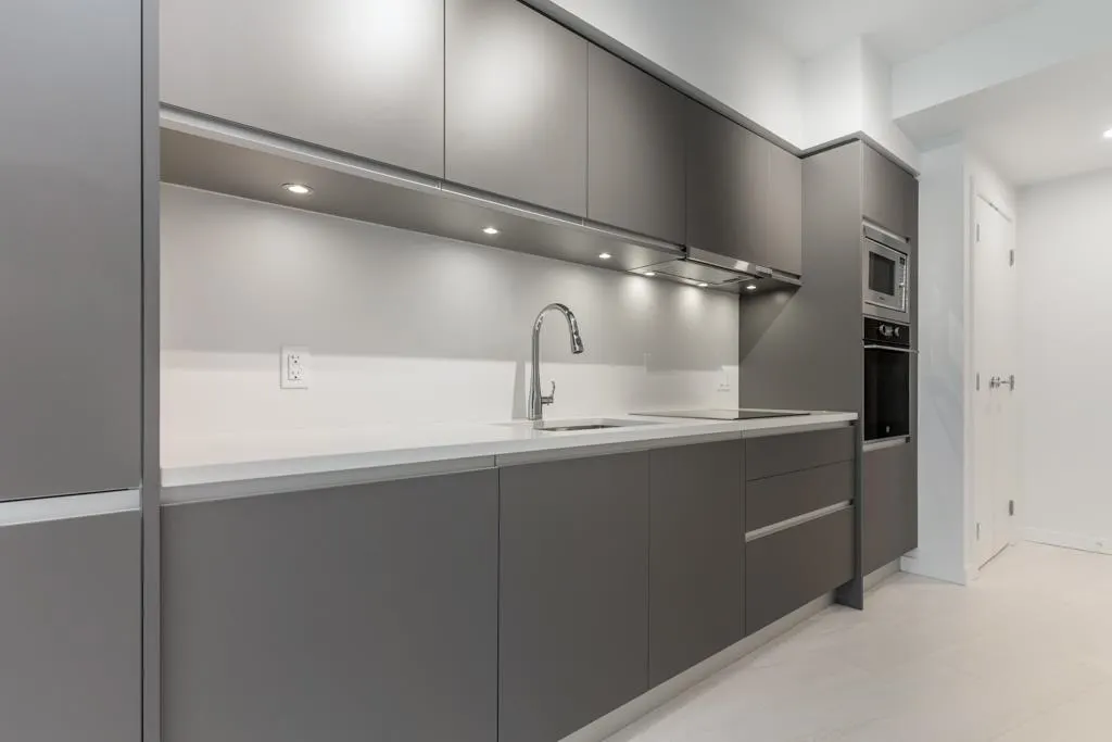 610 180 E 2nd Avenue