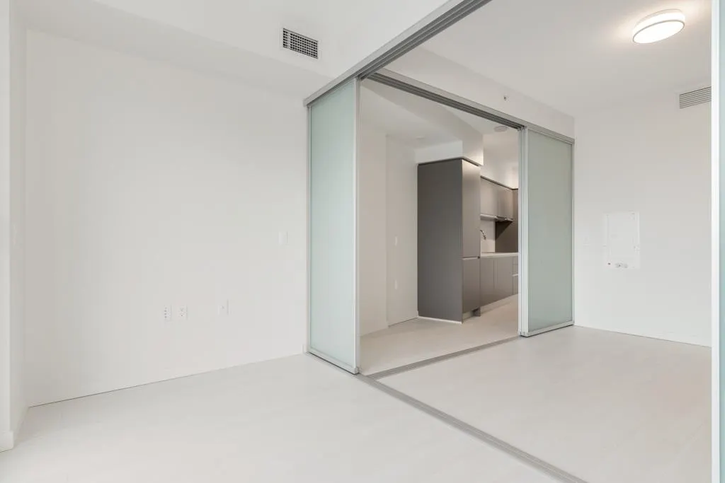 610 180 E 2nd Avenue