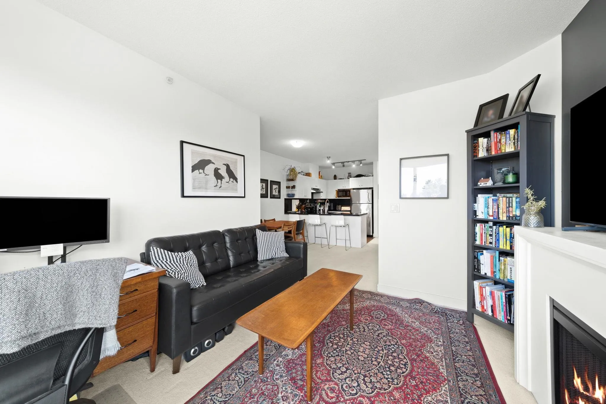 424 4550 Fraser Street