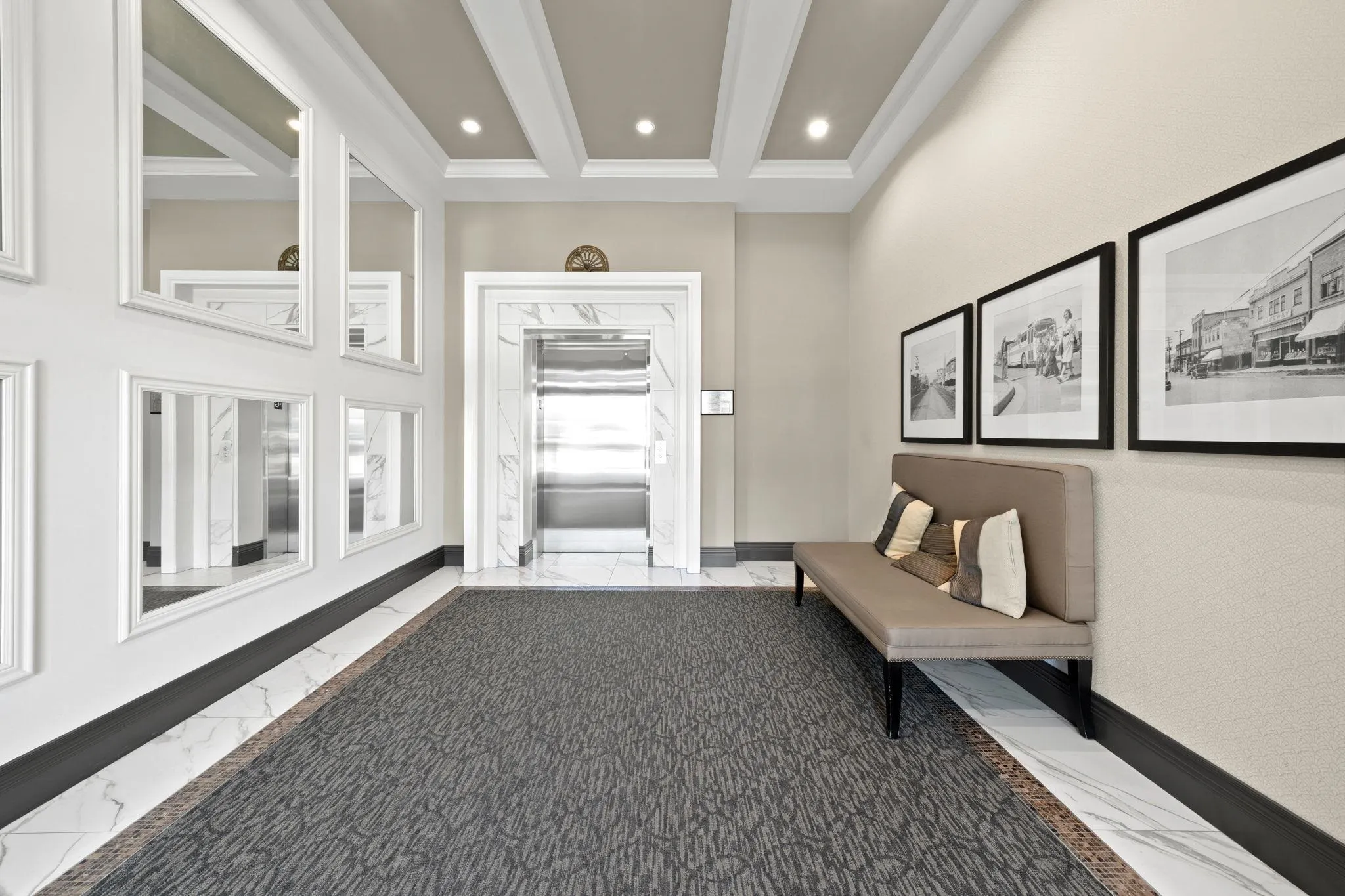 424 4550 Fraser Street