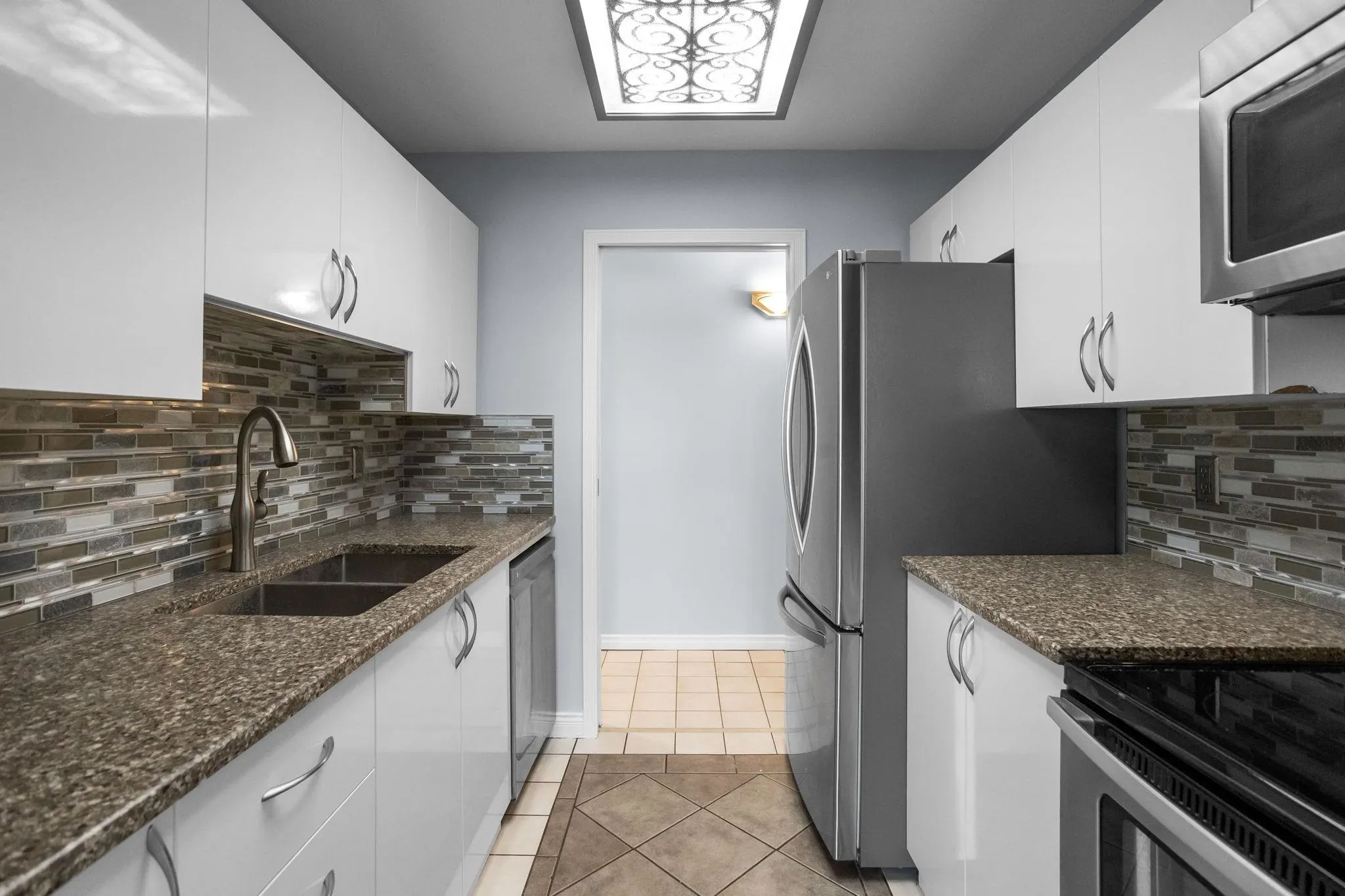 501 420 Carnarvon Street