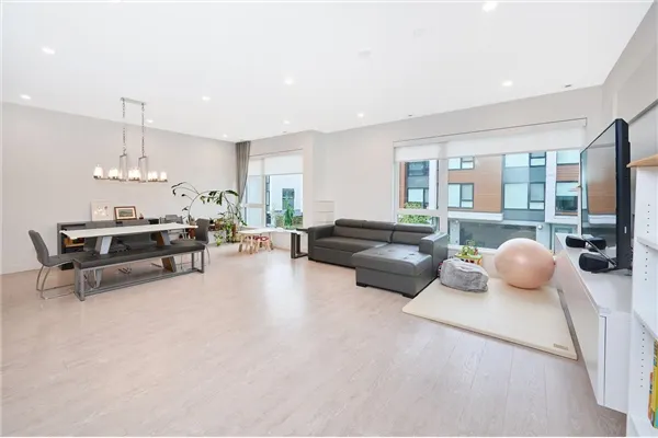 30 3597 Malsum Drive