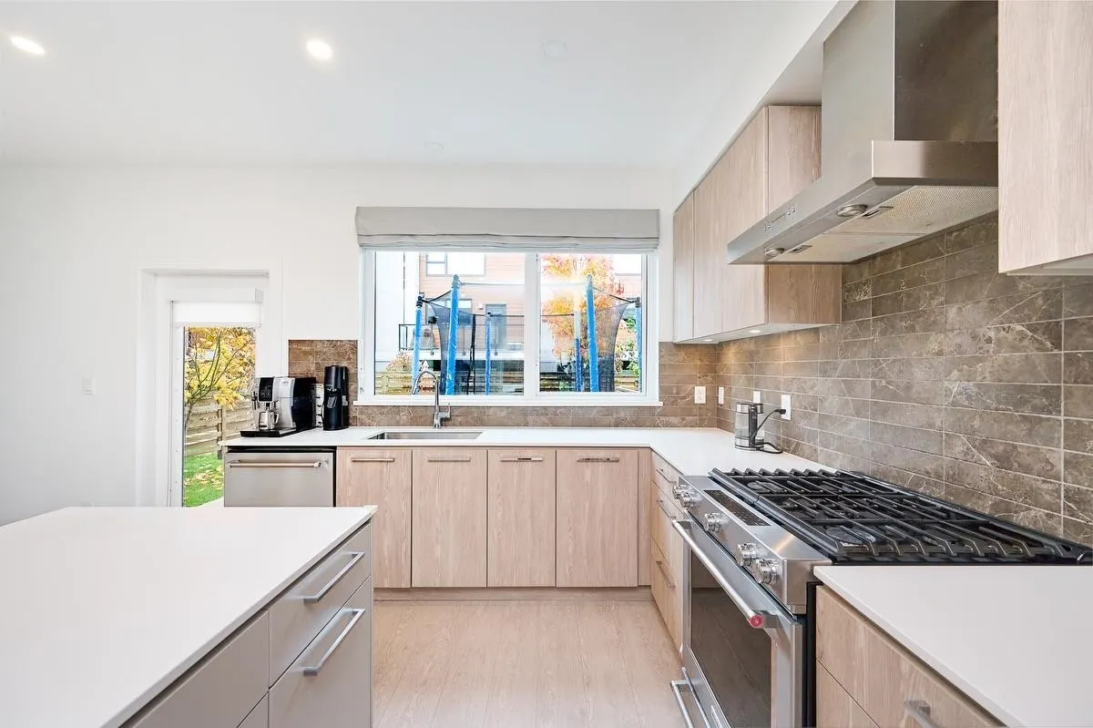 30 3597 Malsum Drive