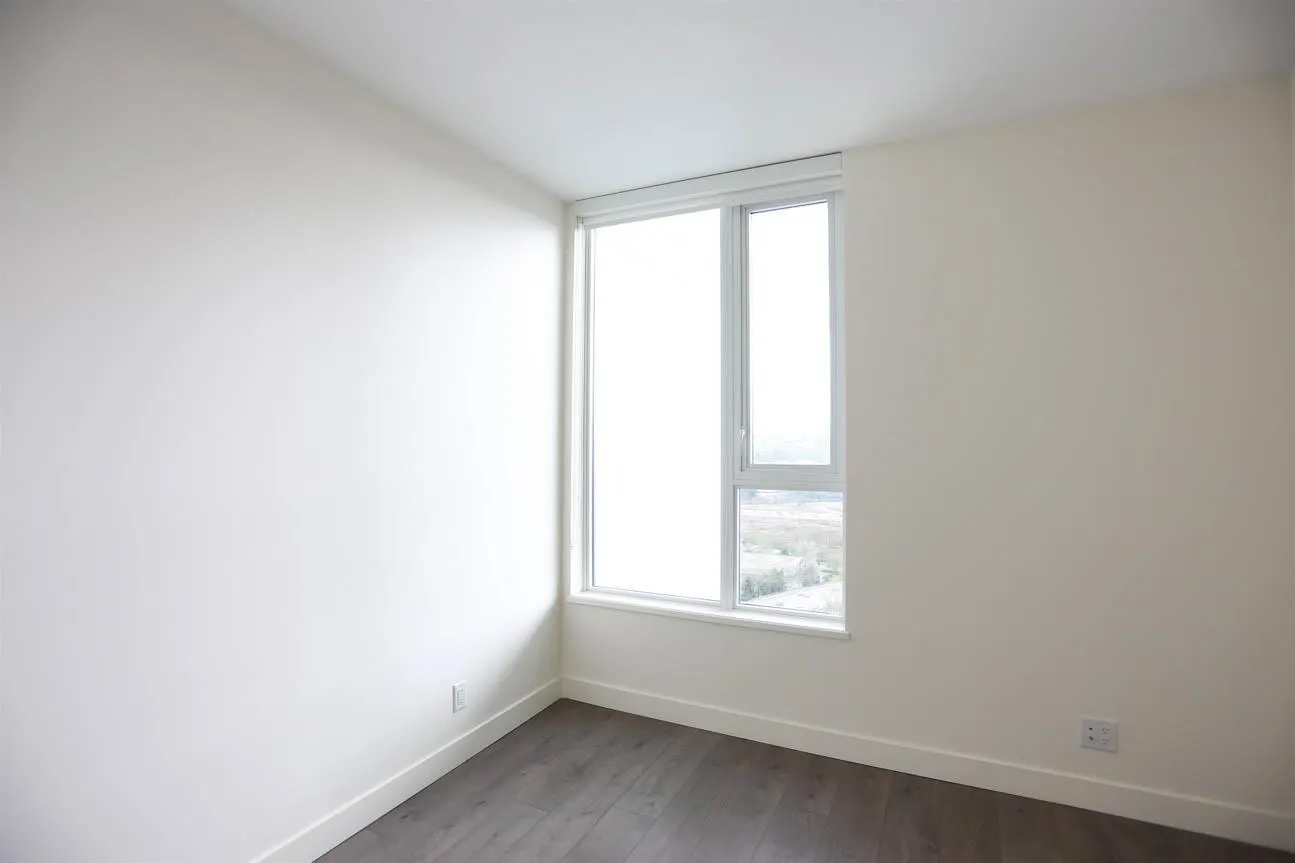 2104 4465 Juneau Street