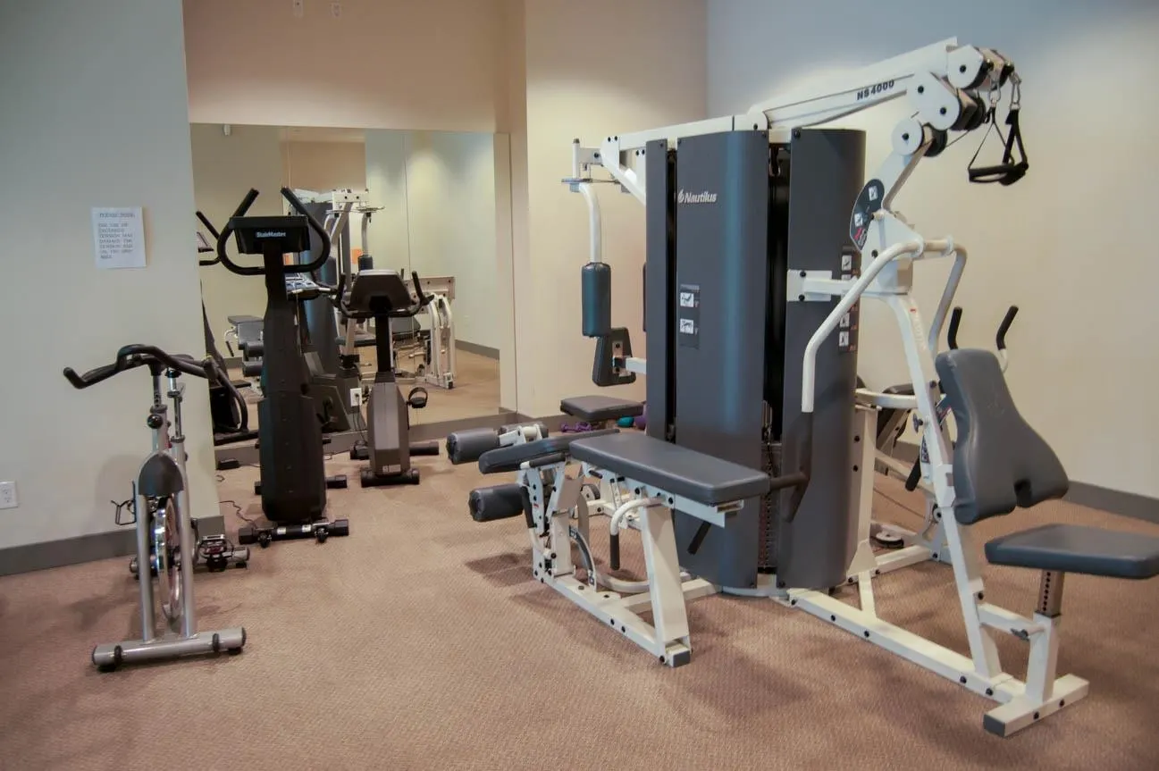 2703 638 Beach Crescent