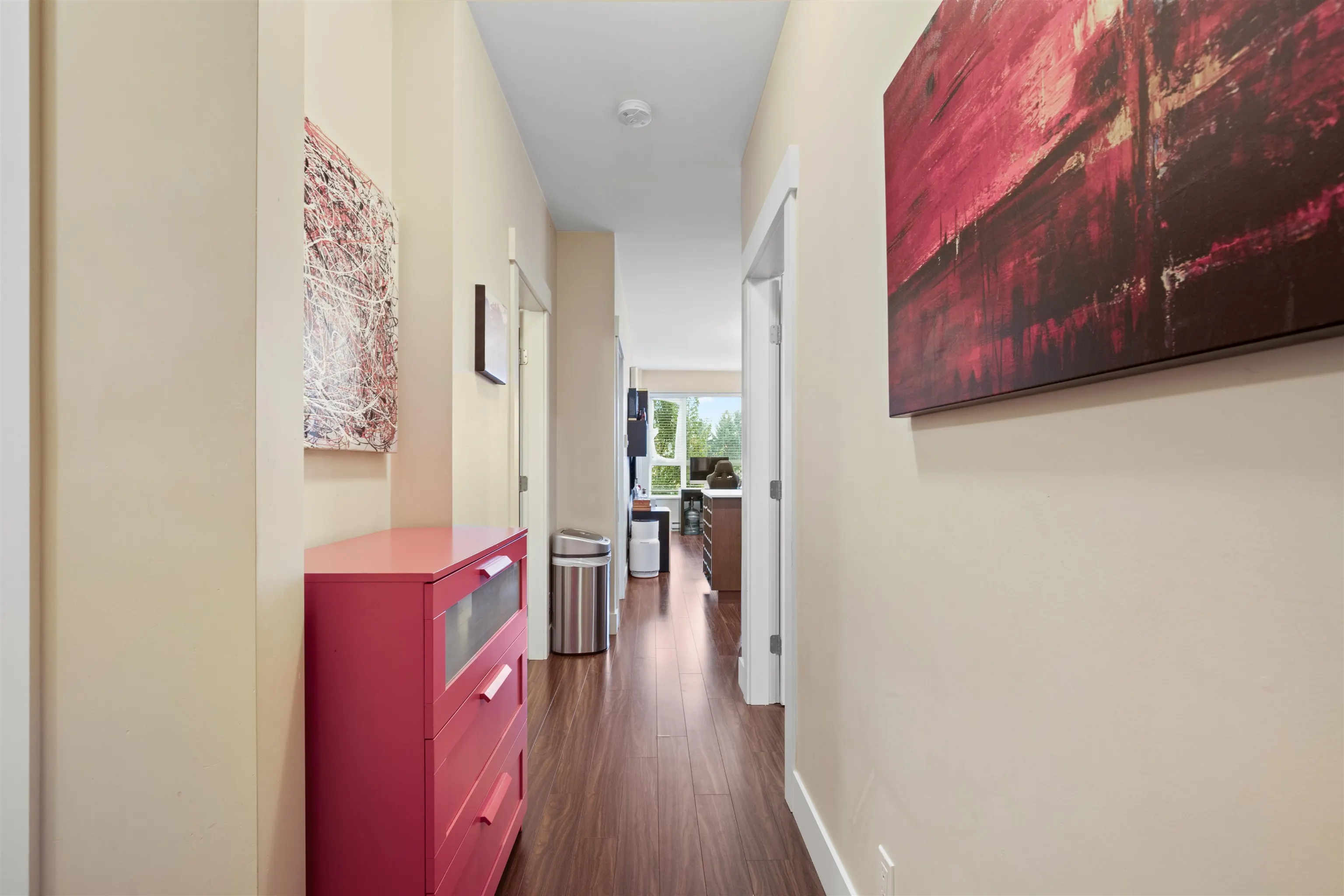 307 2351 Kelly Avenue