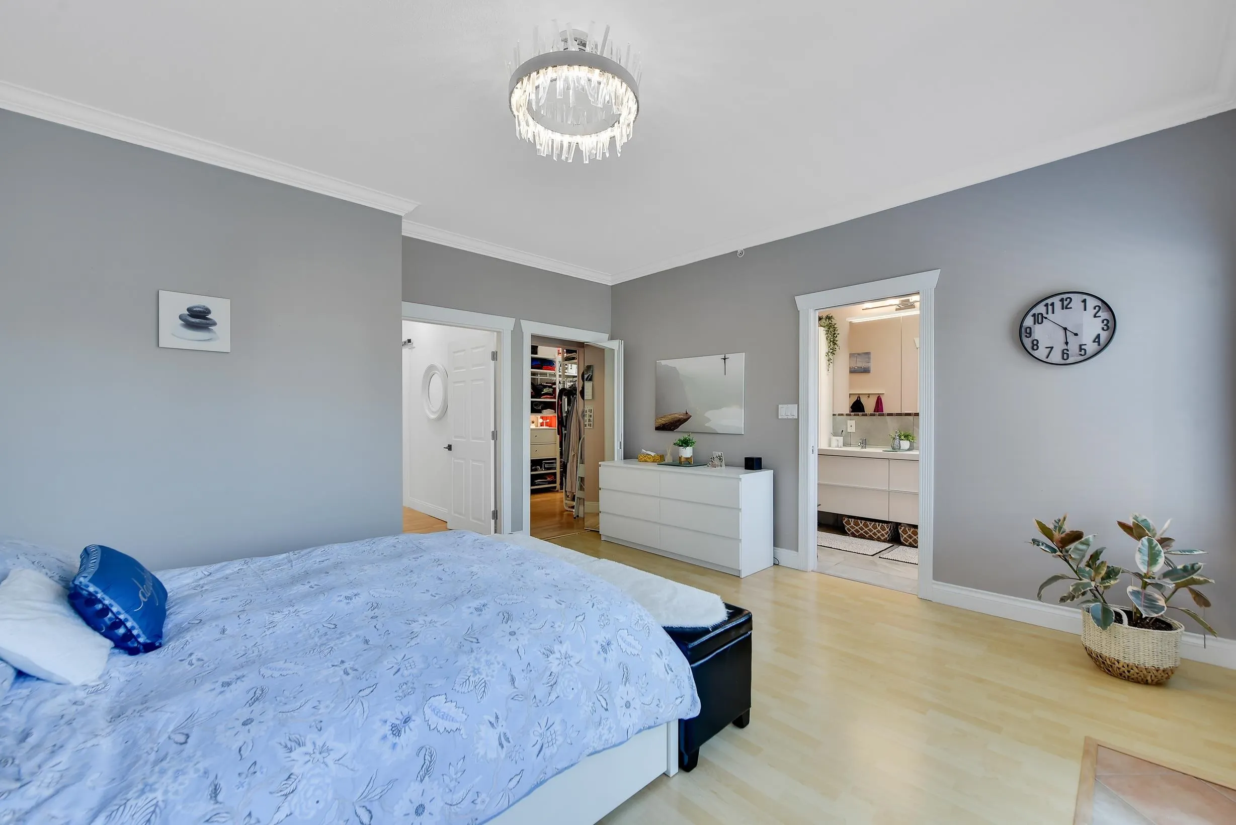 1991 Shaughnessy Street