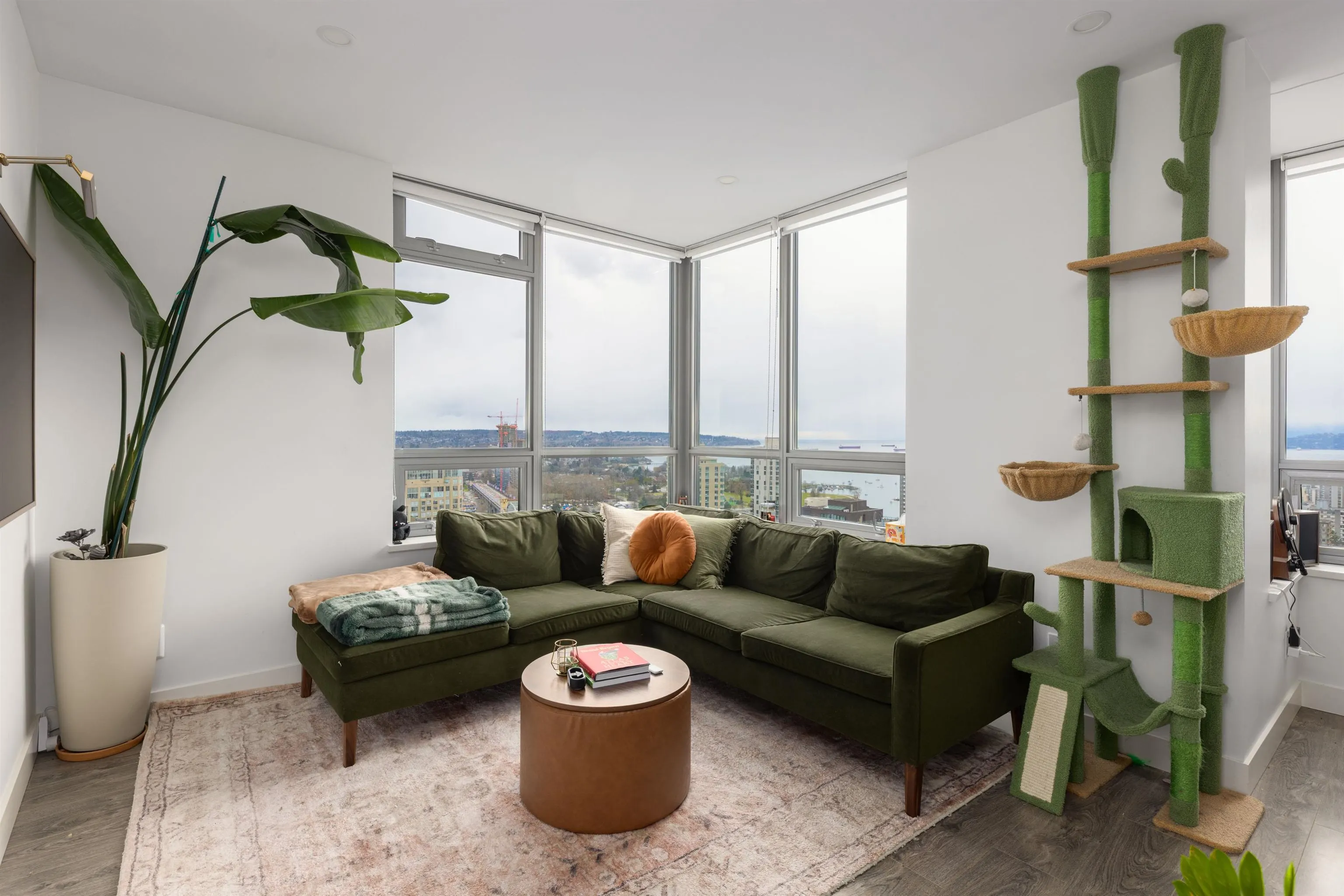 2801 1308 Hornby Street