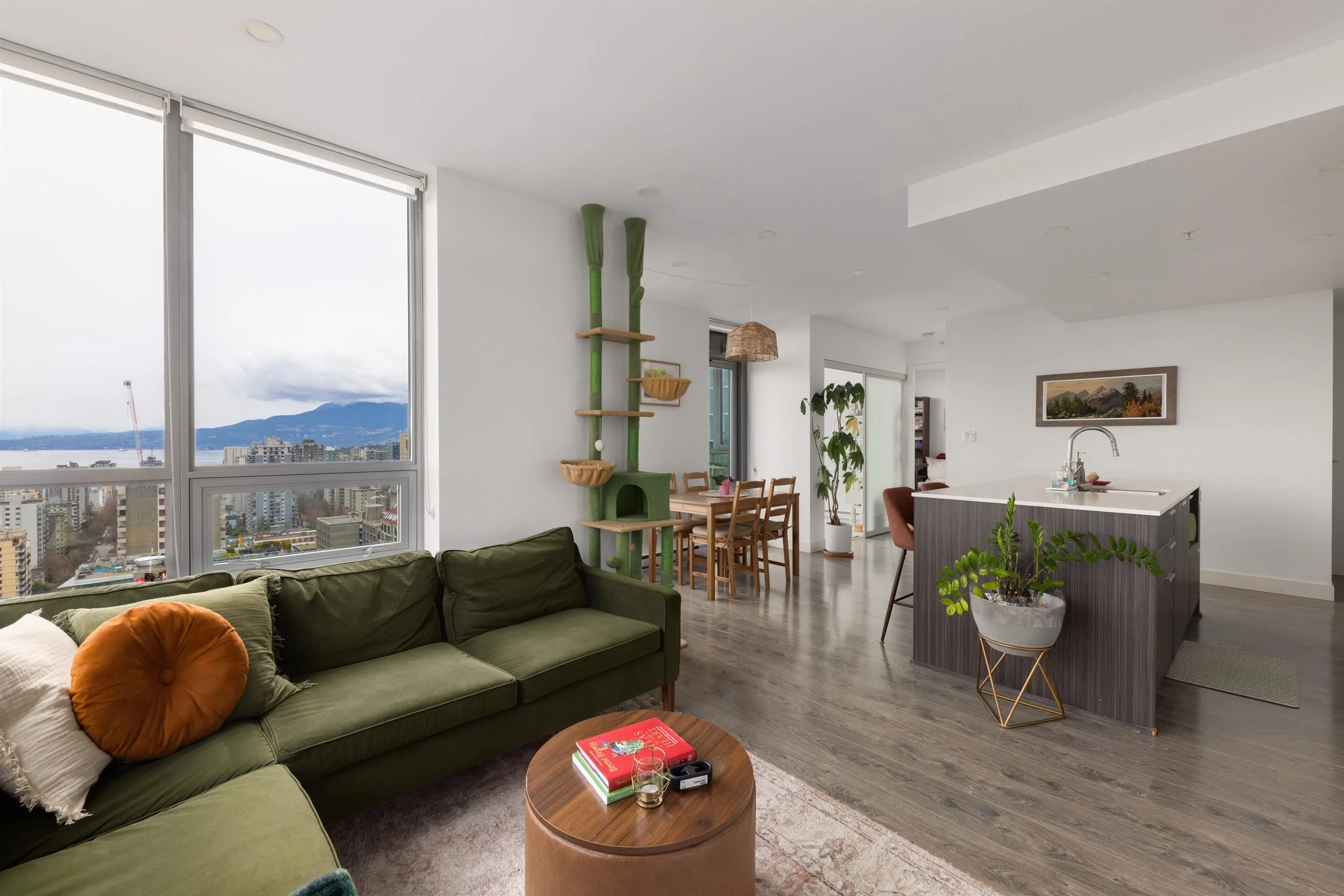 2801 1308 Hornby Street