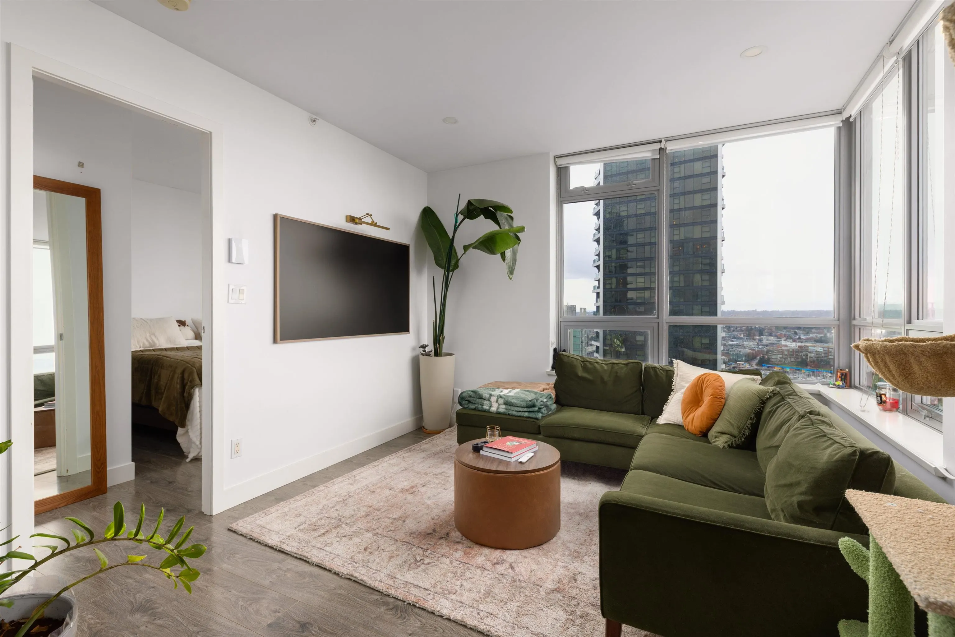 2801 1308 Hornby Street