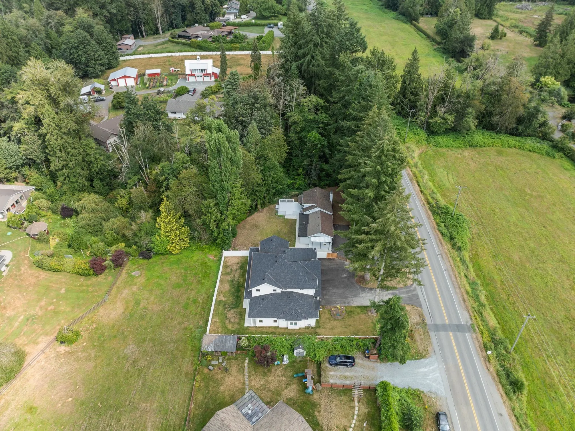 24833 Robertson Crescent