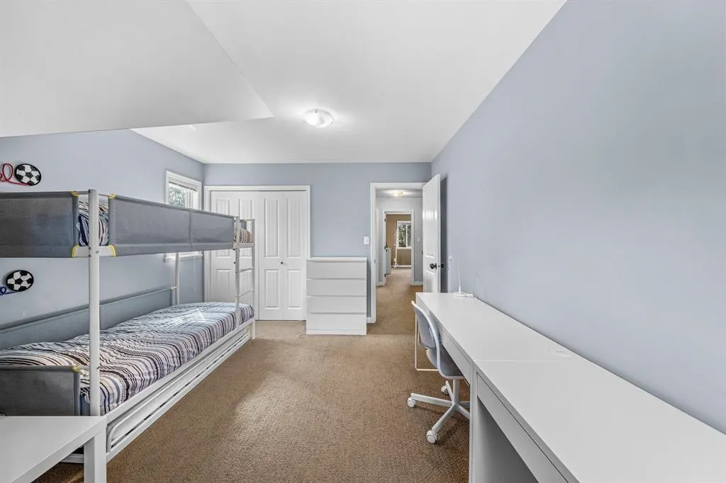 12 46808 Hudson Road