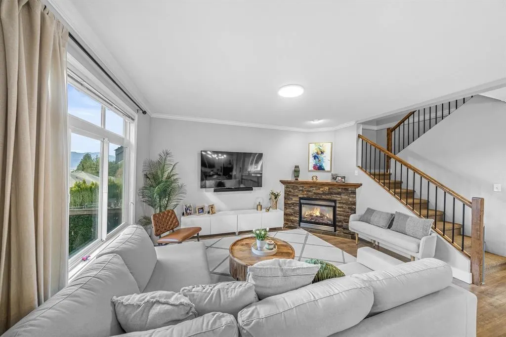 12 46808 Hudson Road