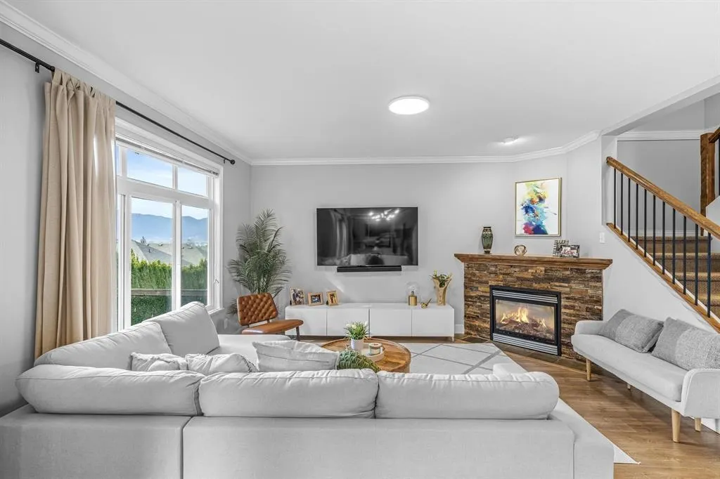 12 46808 Hudson Road