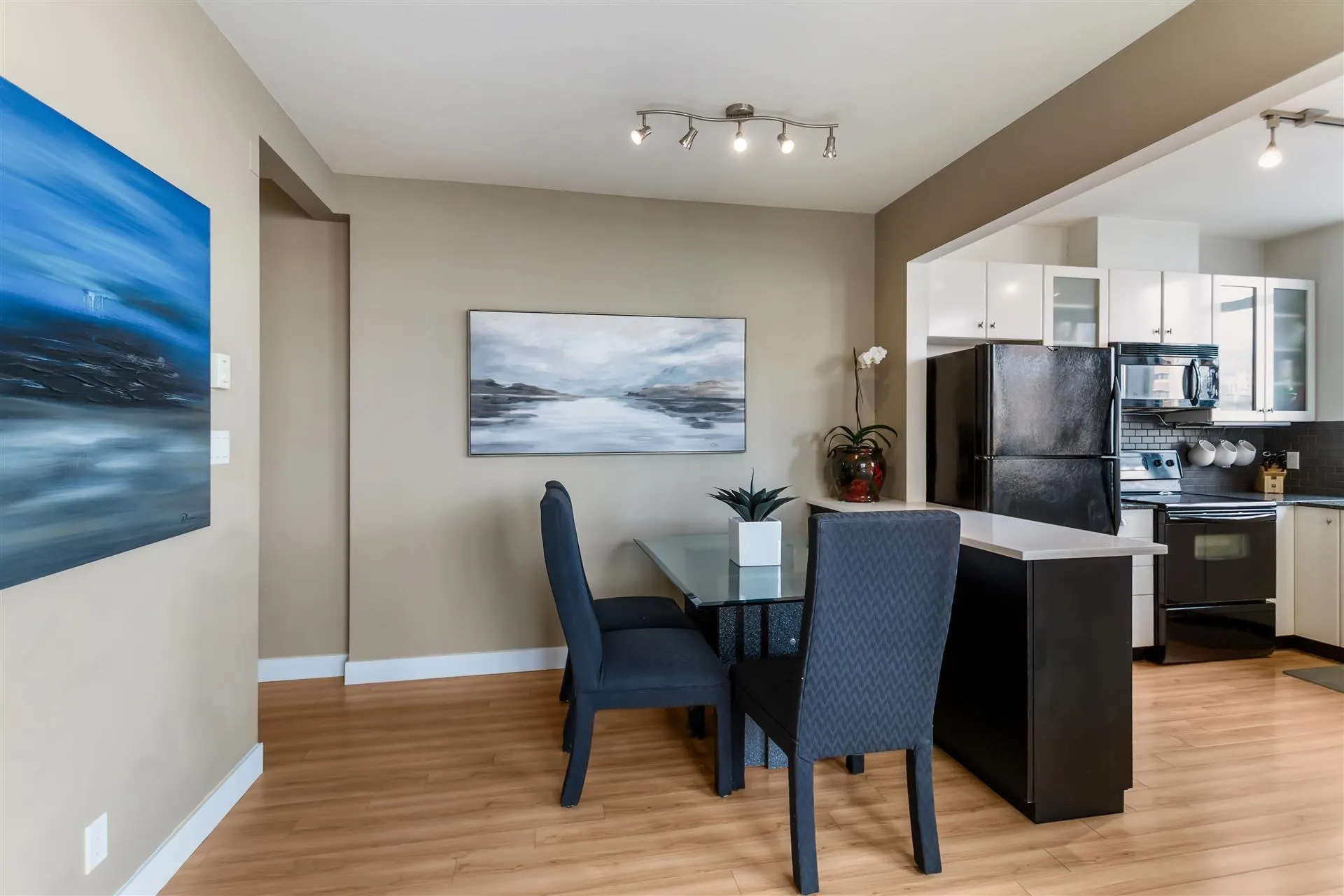 706 1238 Burrard Street