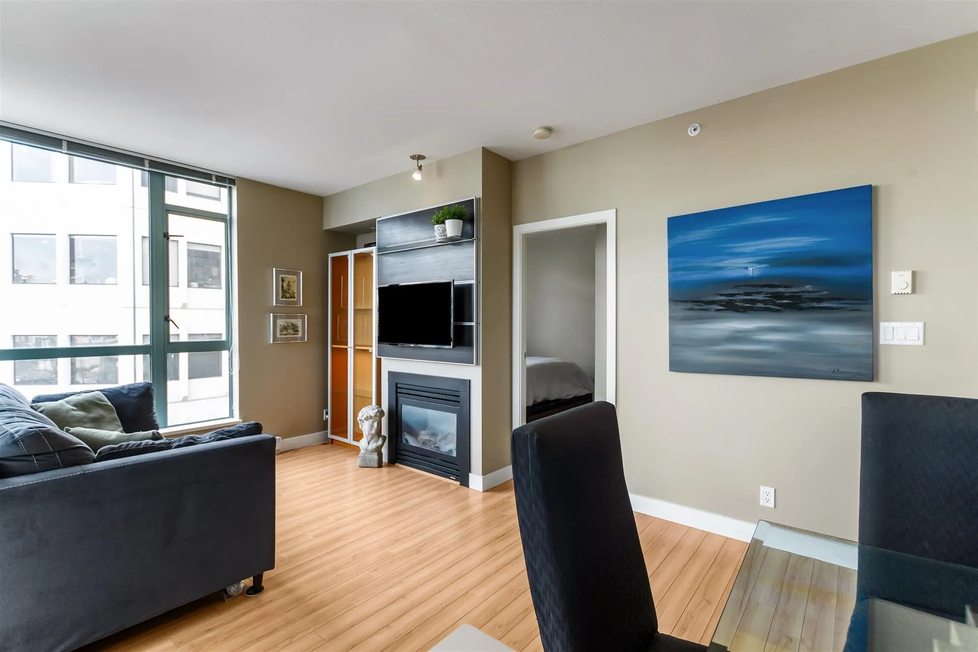 706 1238 Burrard Street