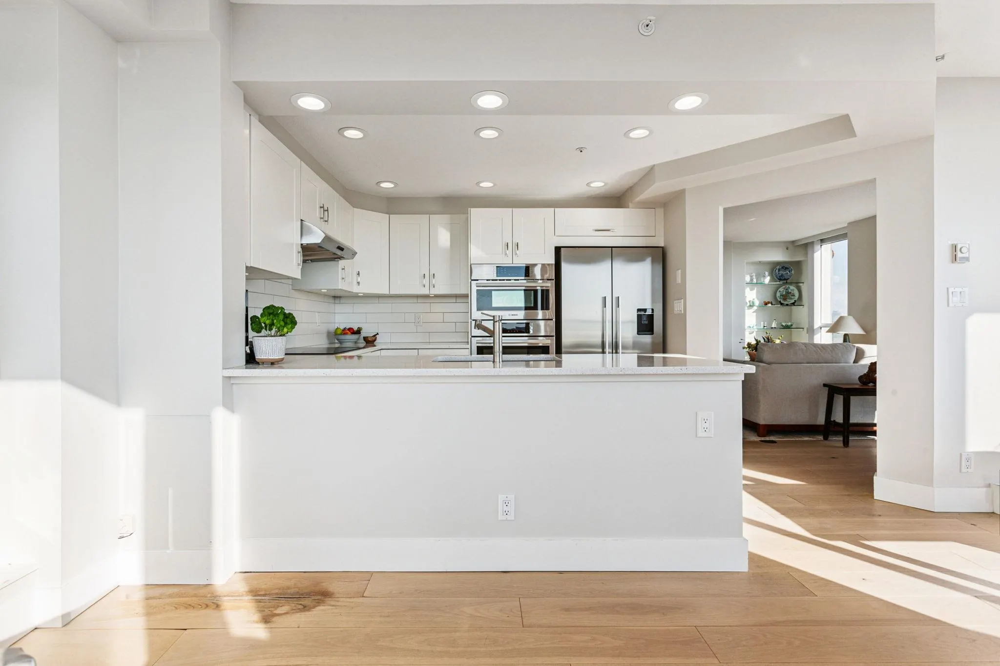 1901 5775 Hampton Place