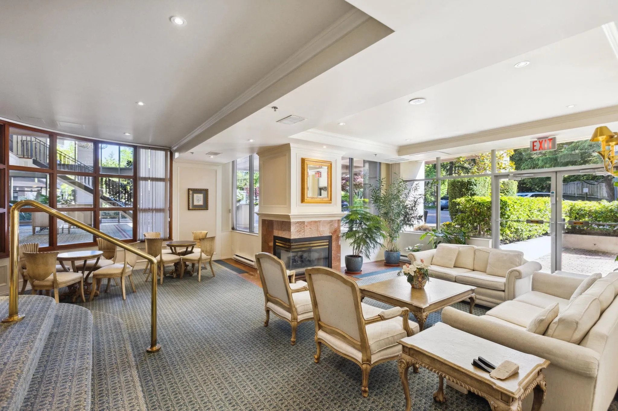 1901 5775 Hampton Place