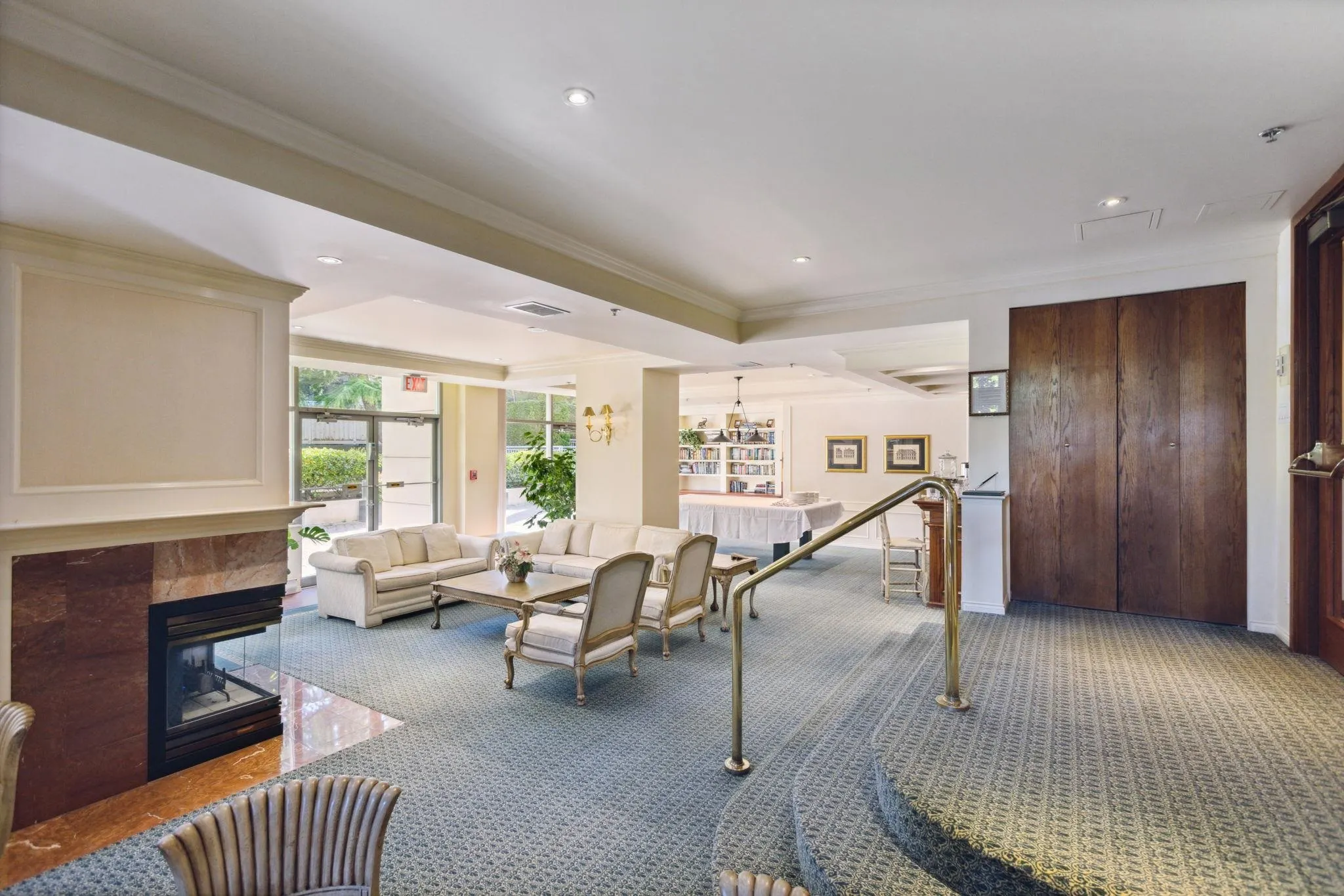 1901 5775 Hampton Place