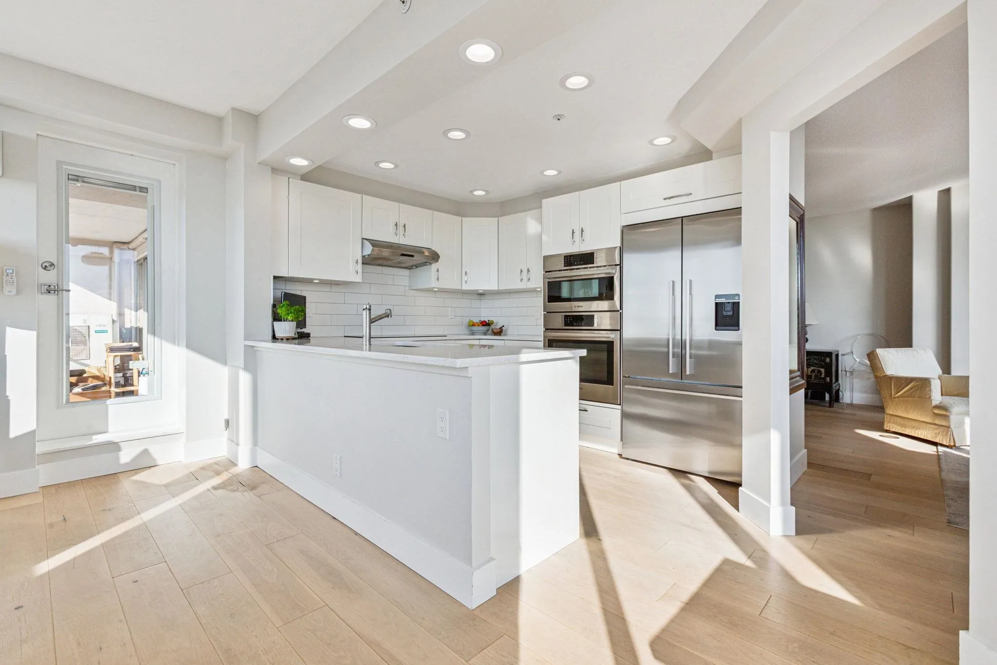 1901 5775 Hampton Place