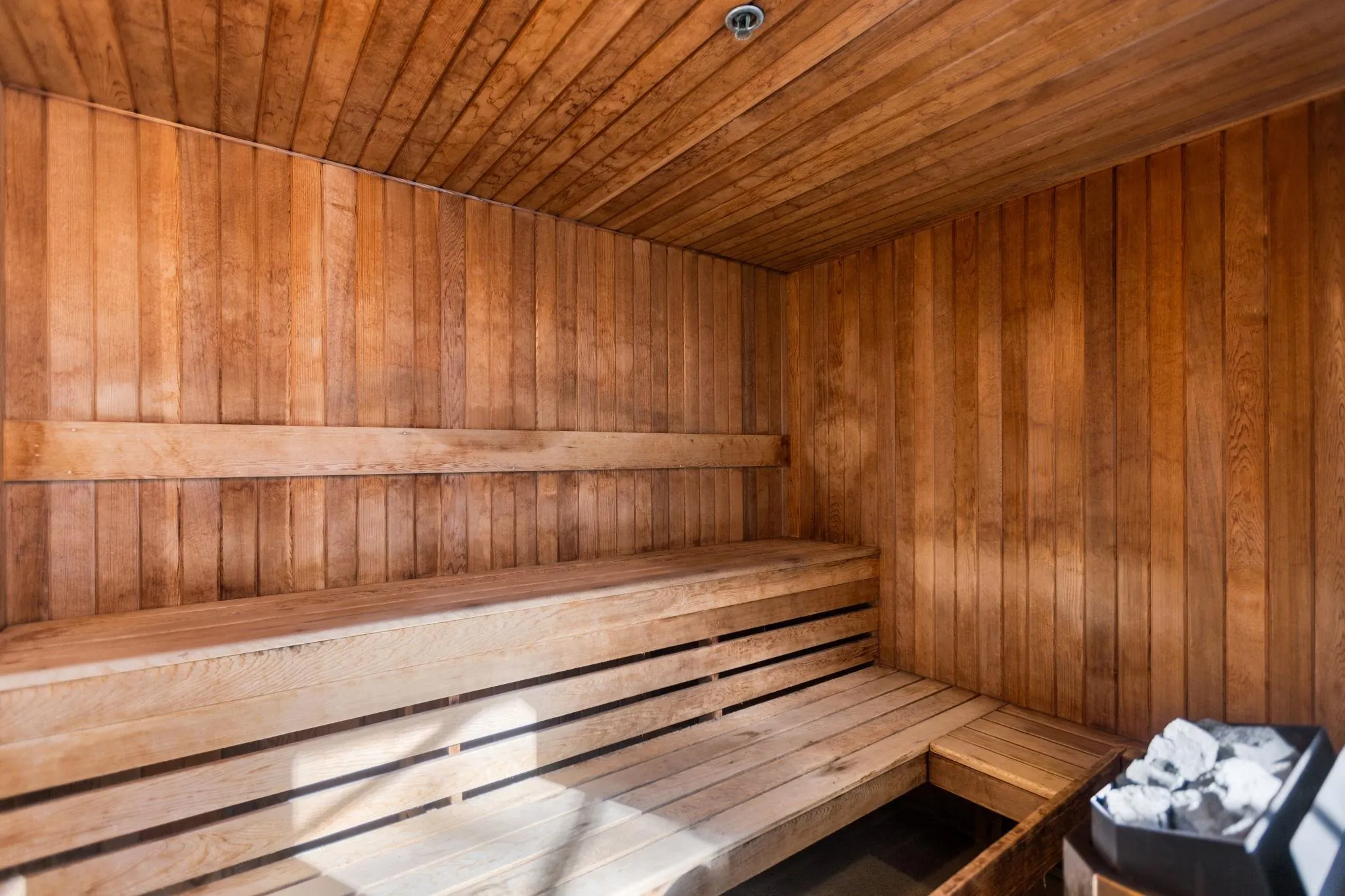 1901 5775 Hampton Place