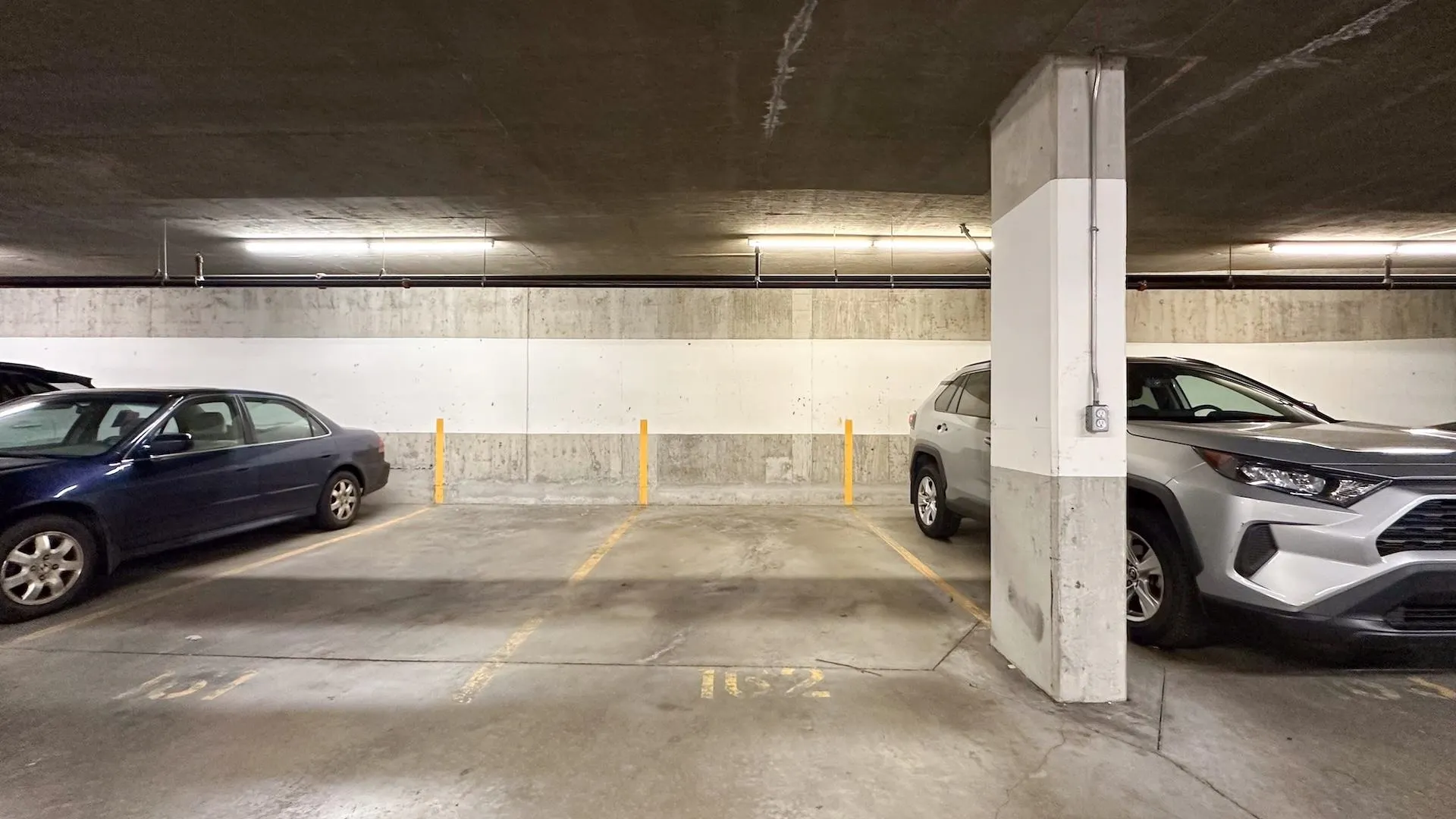 310 9098 Halston Court