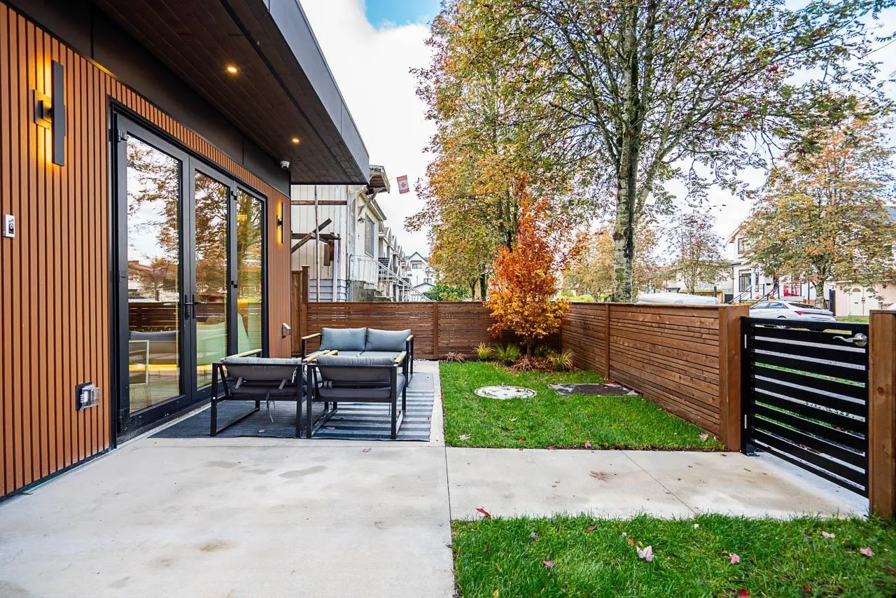 1 2460 Adanac Street