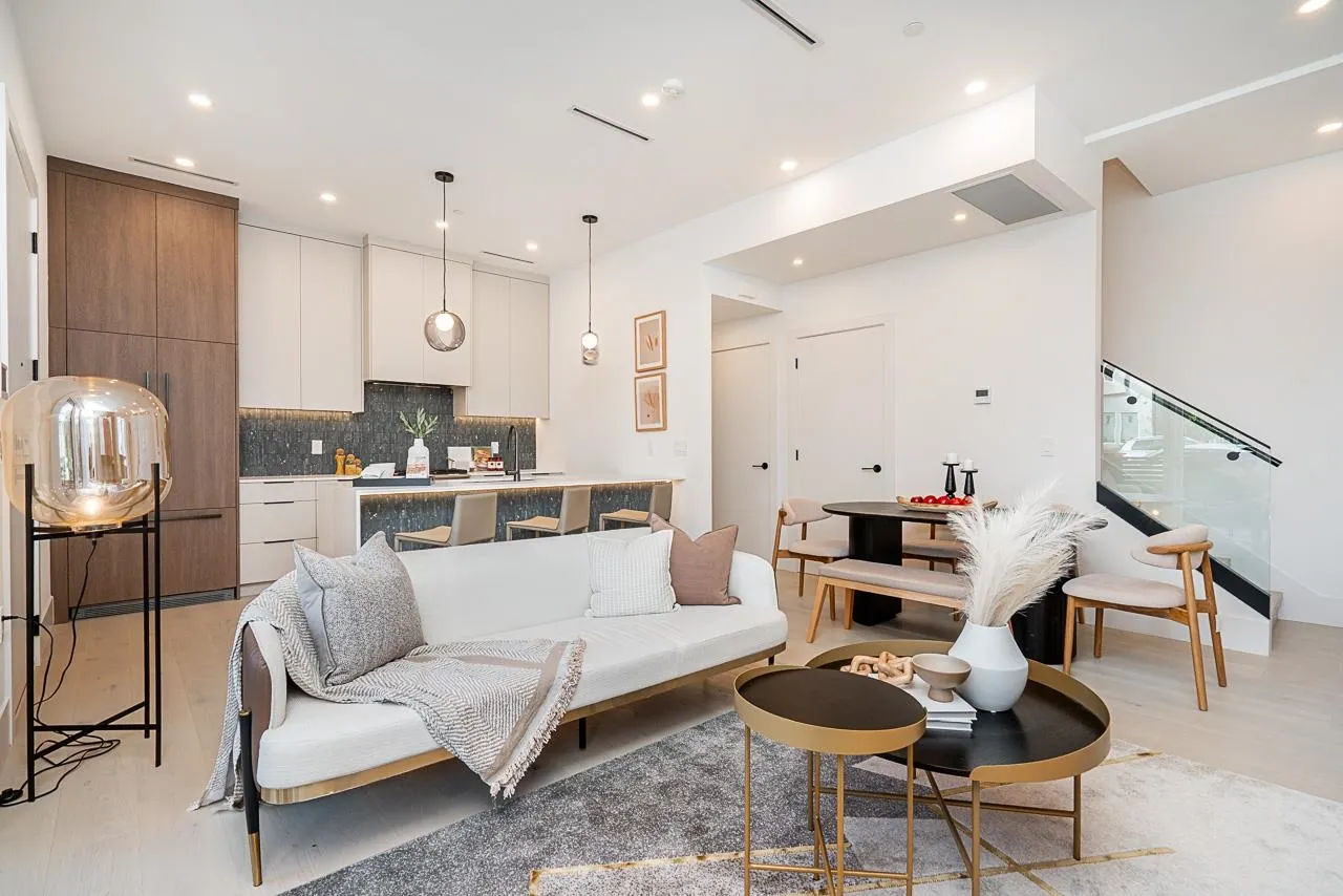 1 2460 Adanac Street