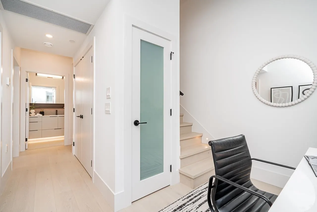 1 2460 Adanac Street