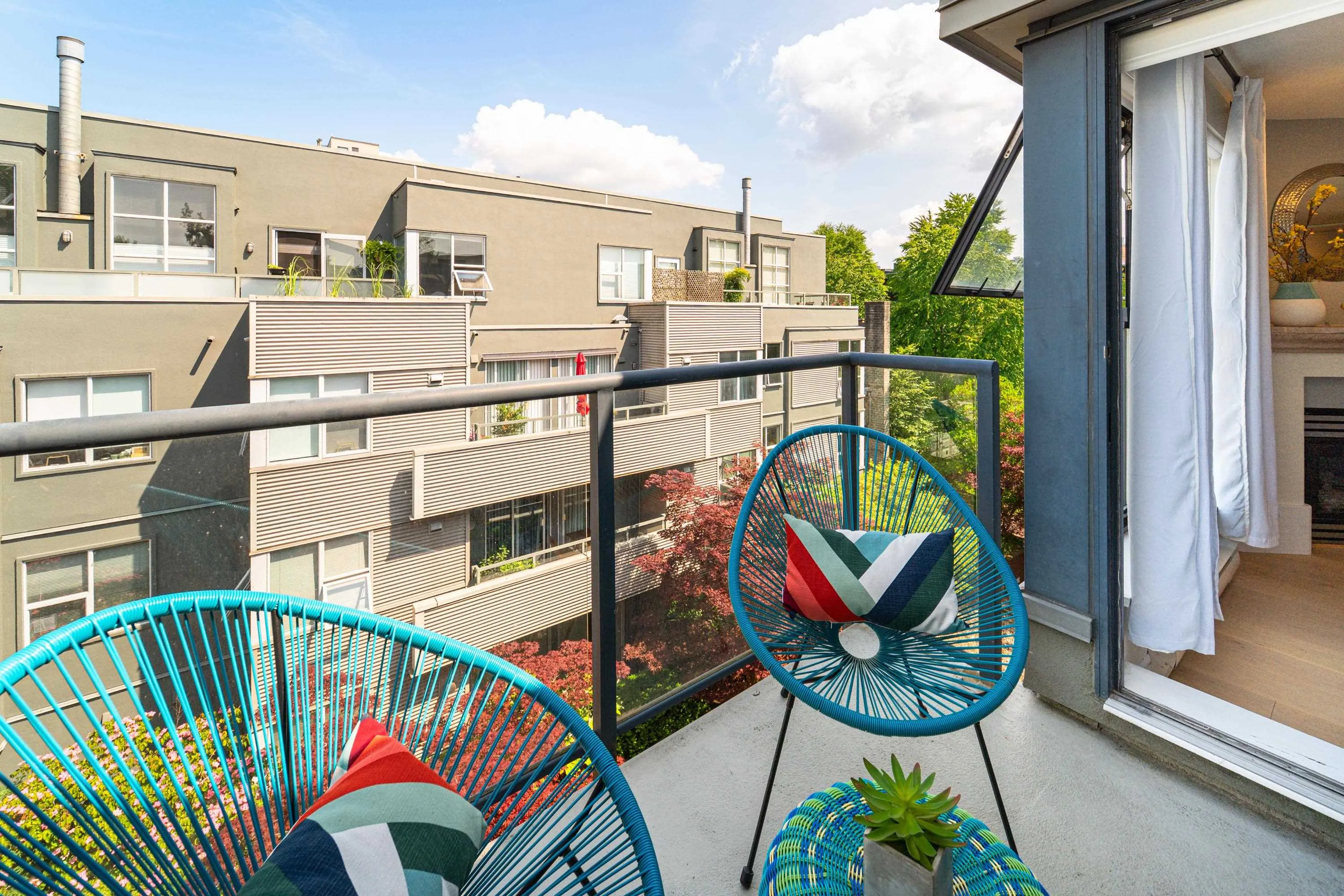 404 2688 Vine Street