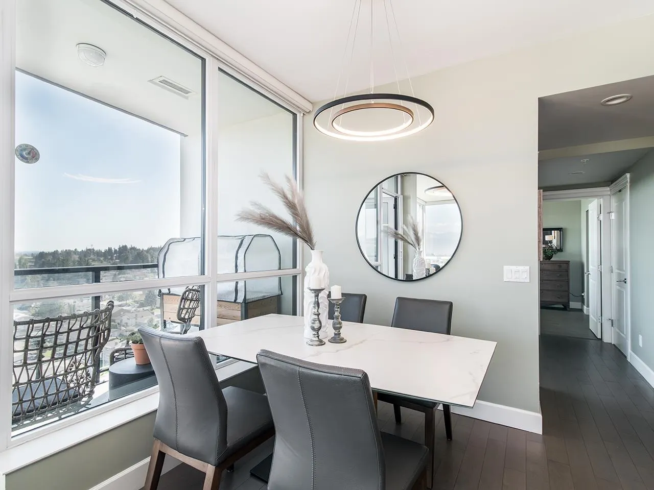 1506 2180 Gladwin Road