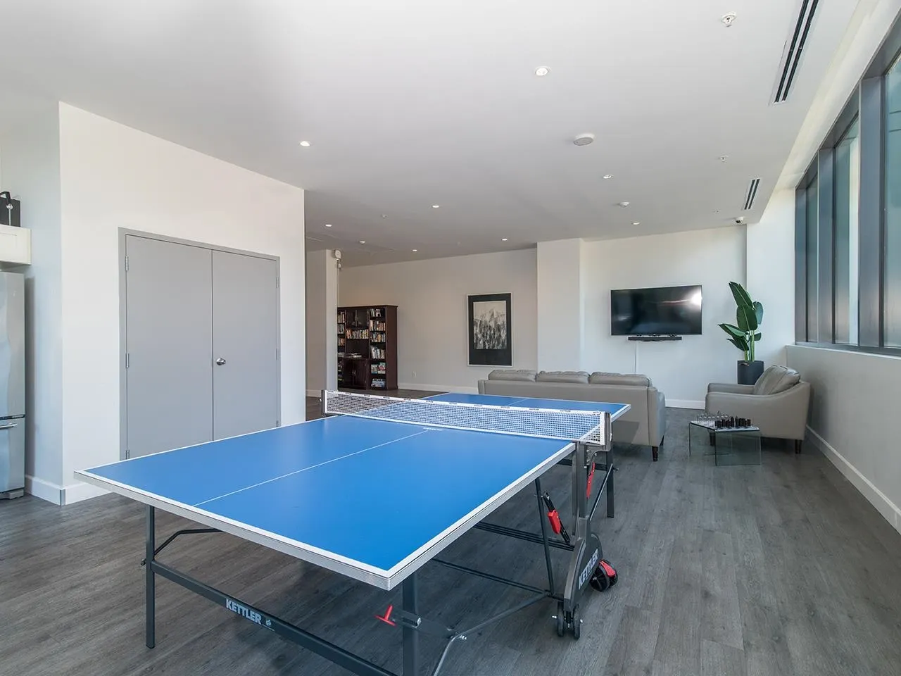 1506 2180 Gladwin Road