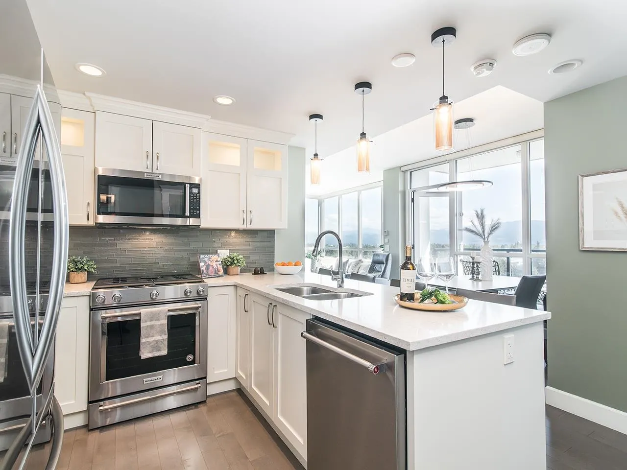 1506 2180 Gladwin Road