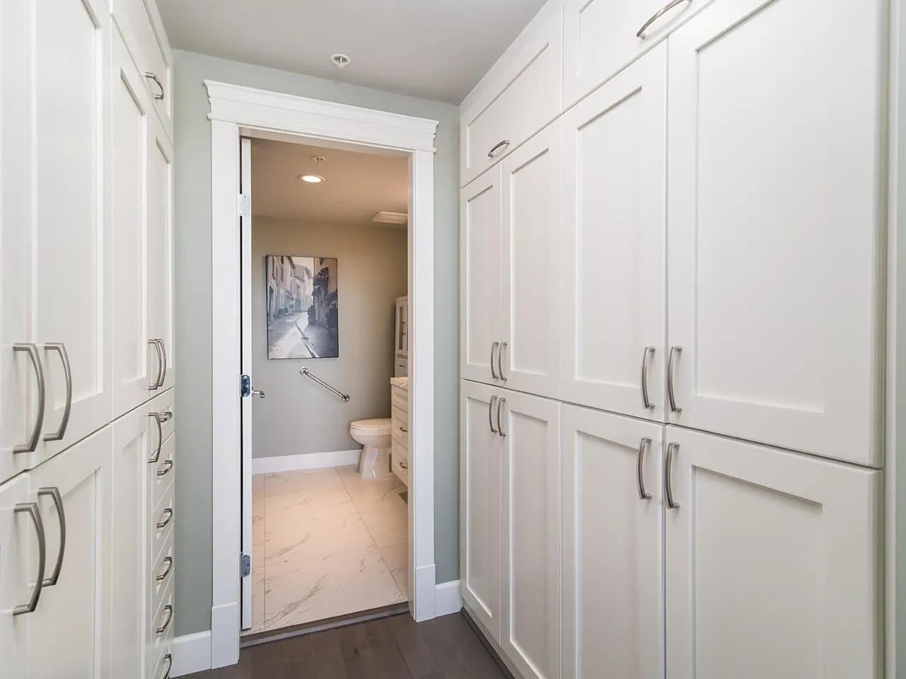 1506 2180 Gladwin Road