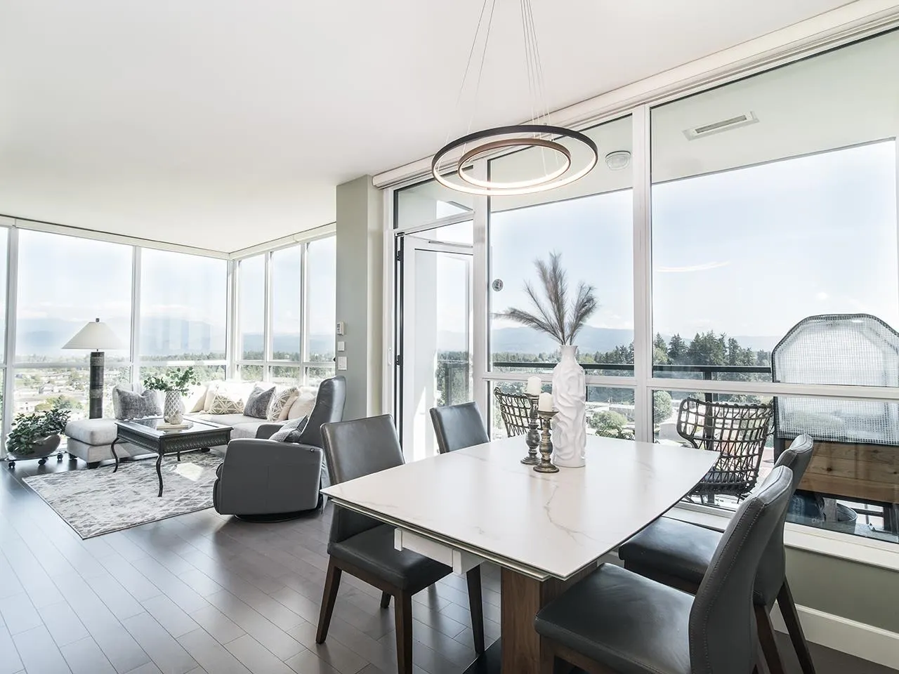 1506 2180 Gladwin Road