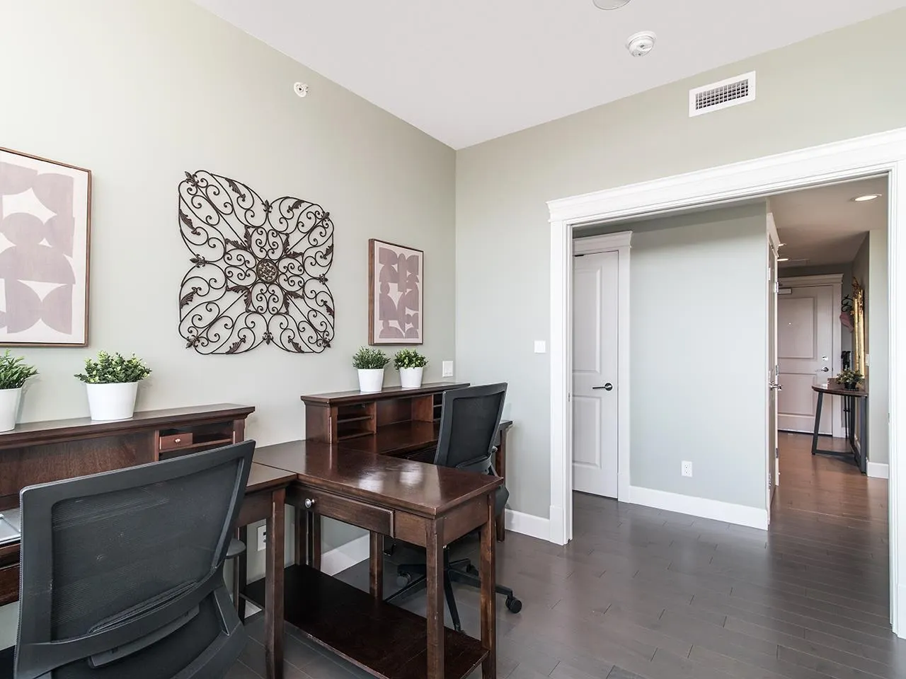 1506 2180 Gladwin Road