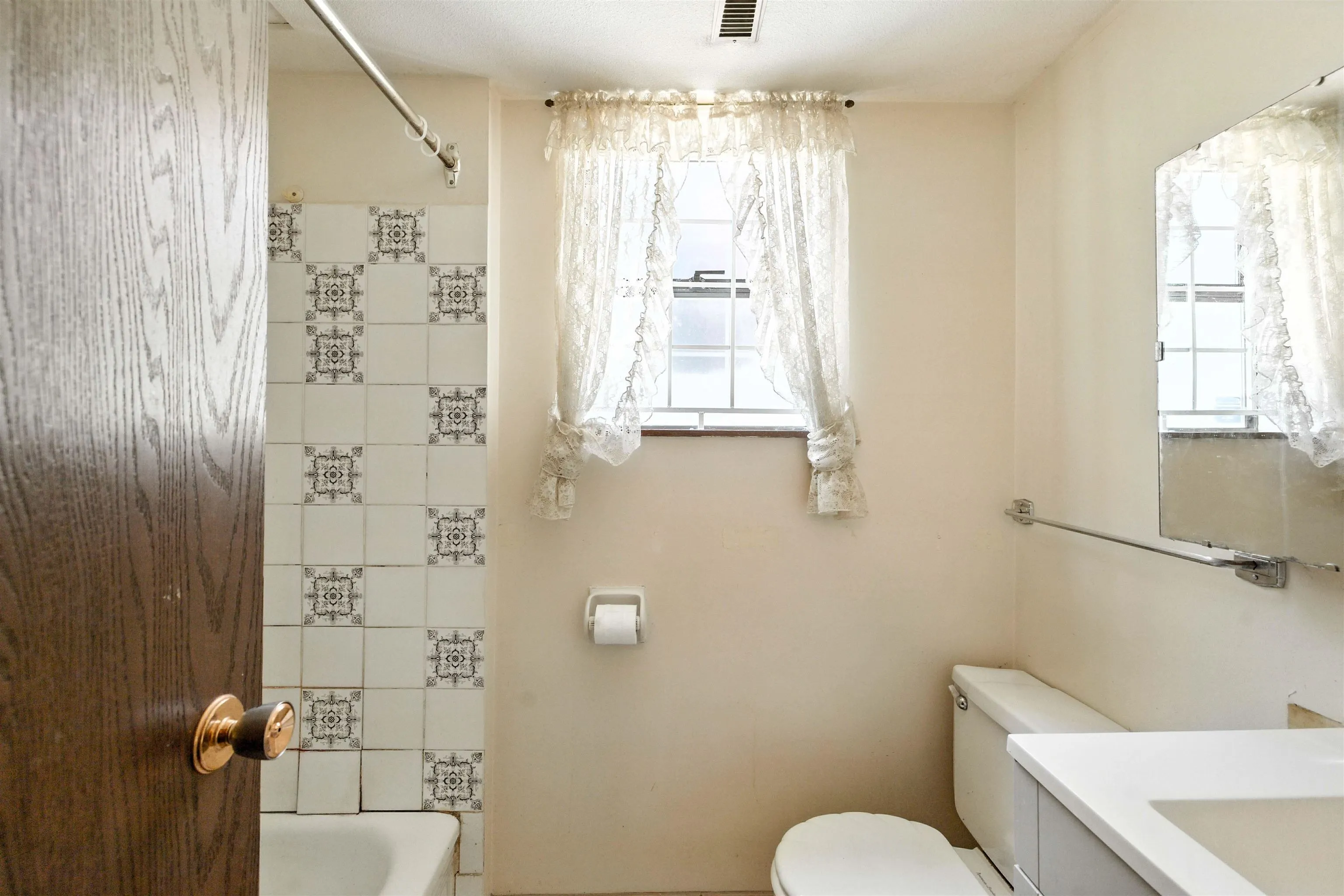 1362 Phillips Avenue