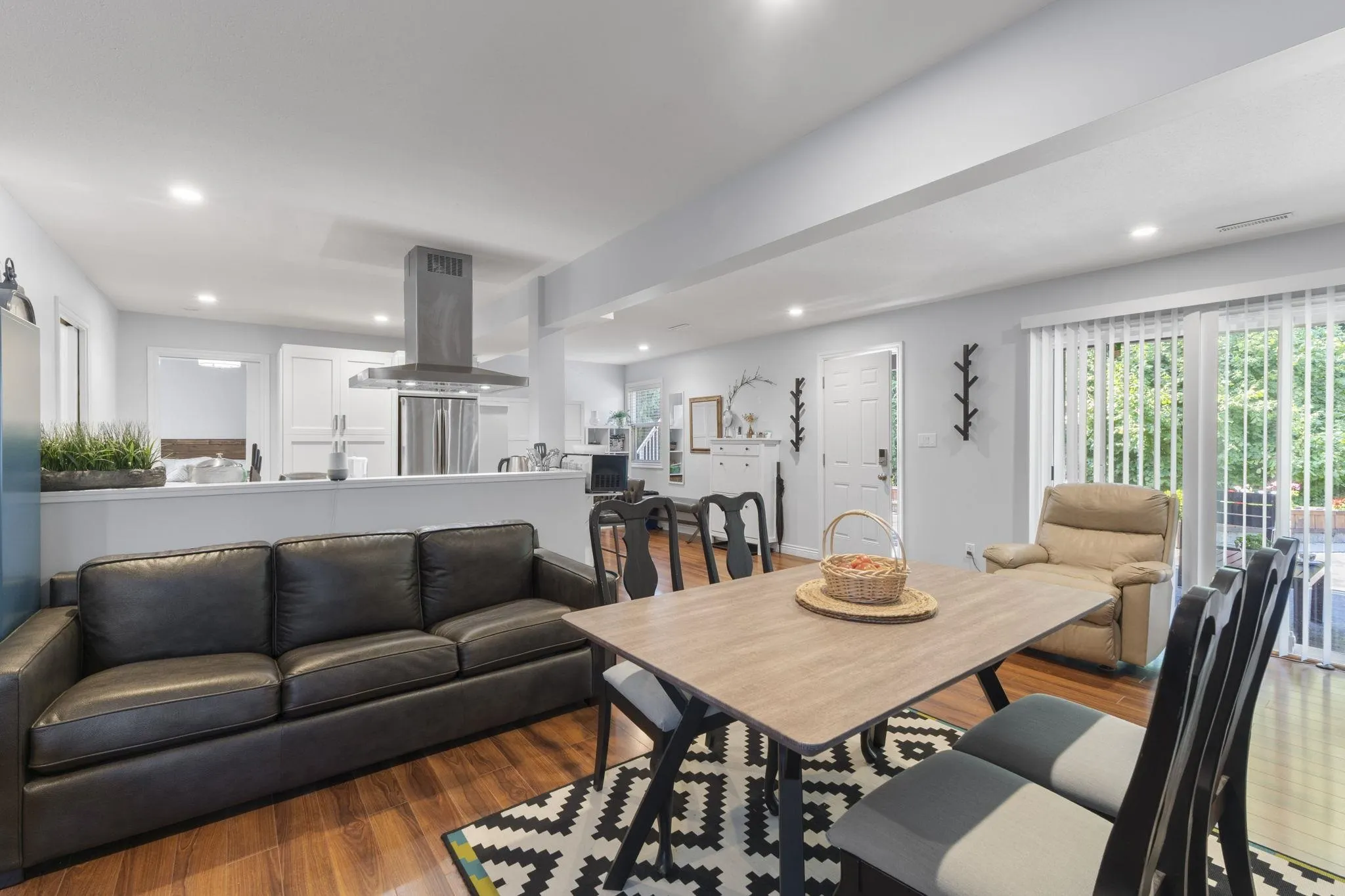 8340 Miller Crescent